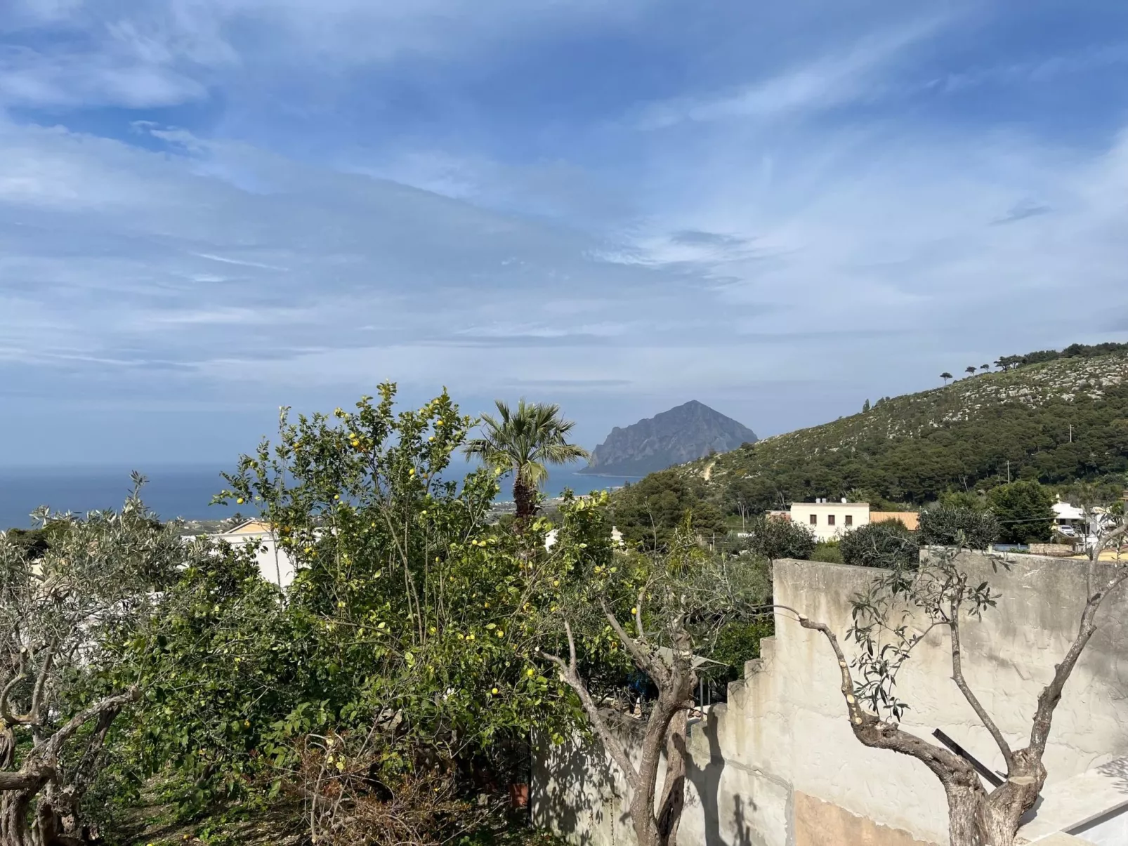 Kleines Haus Valderice-Buiten