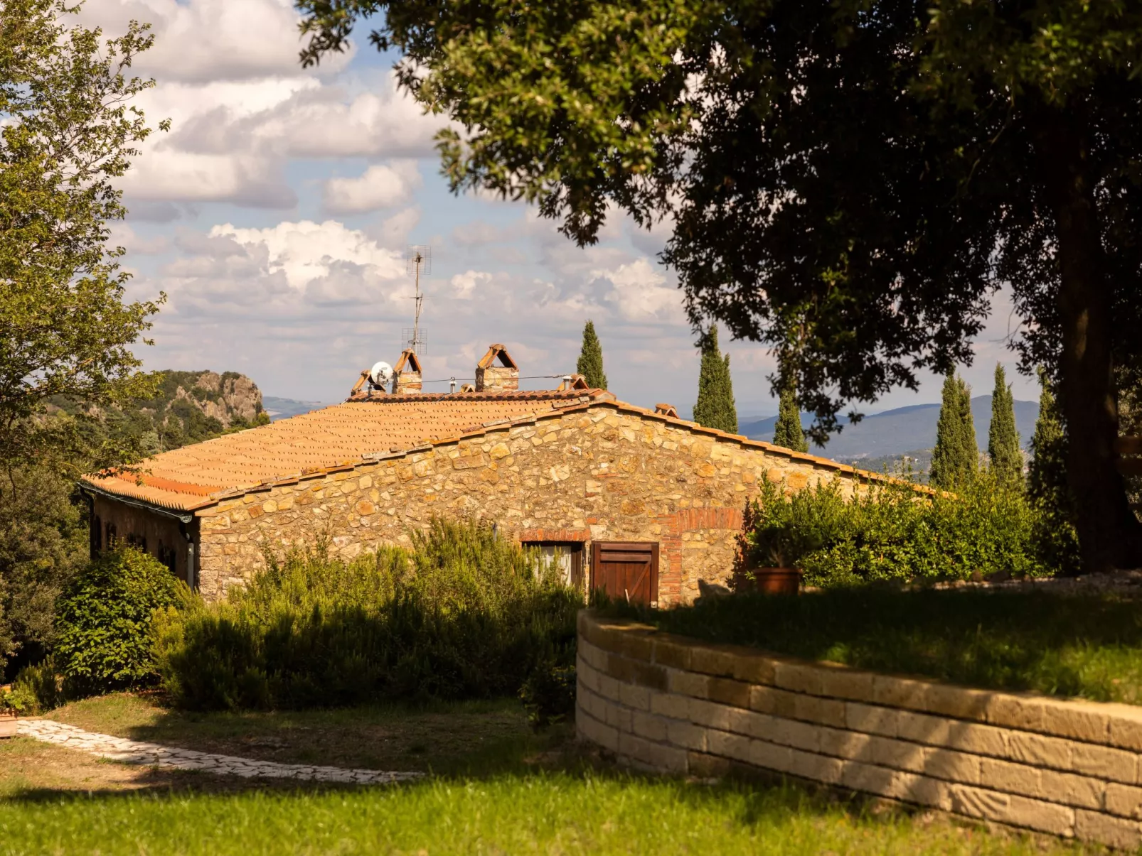 Landgut mit eigenem Parkplatz-Binnen
