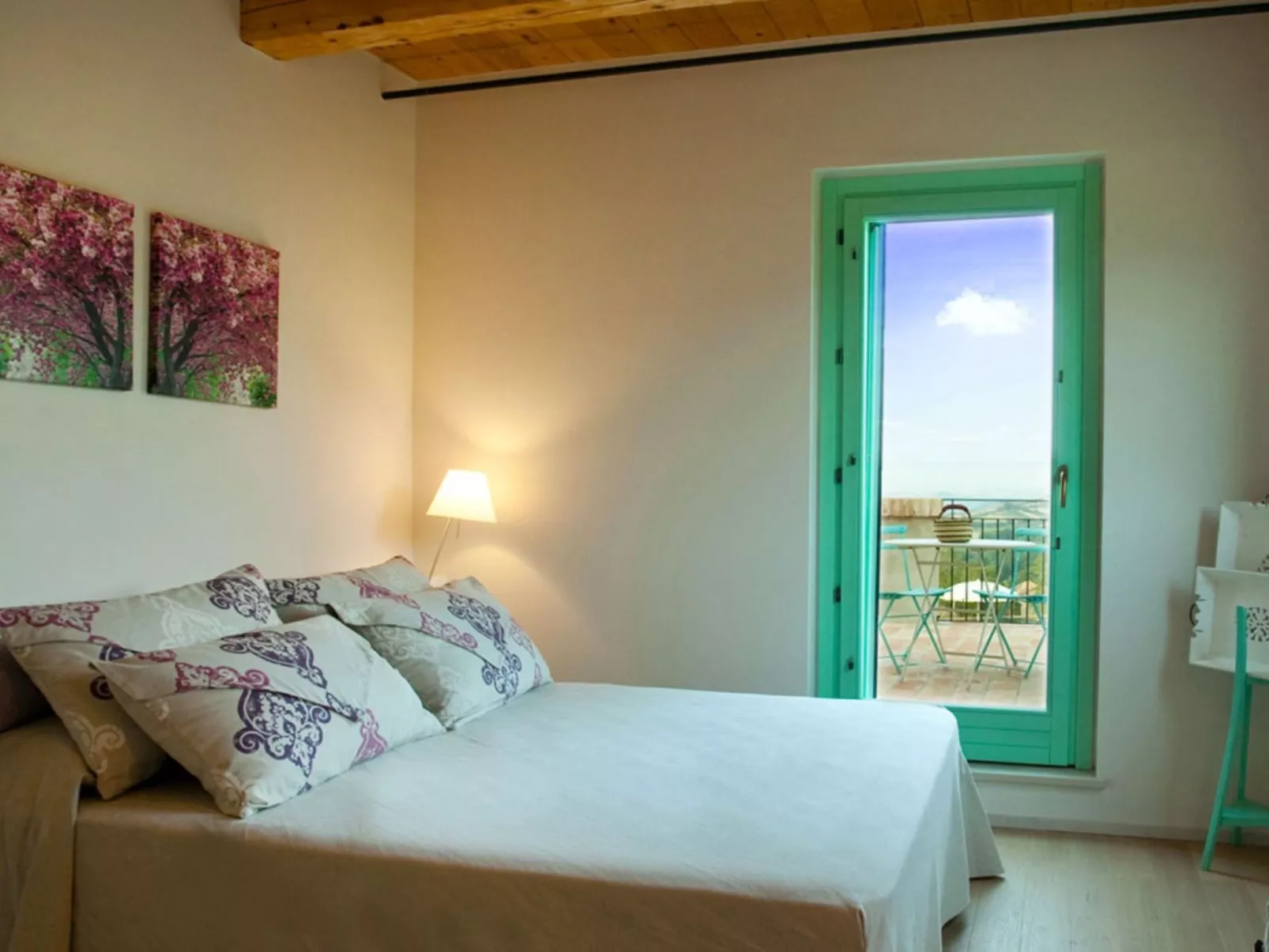 Villa mit privatem Pool und unglaublicher Aussicht-Image-tags.info