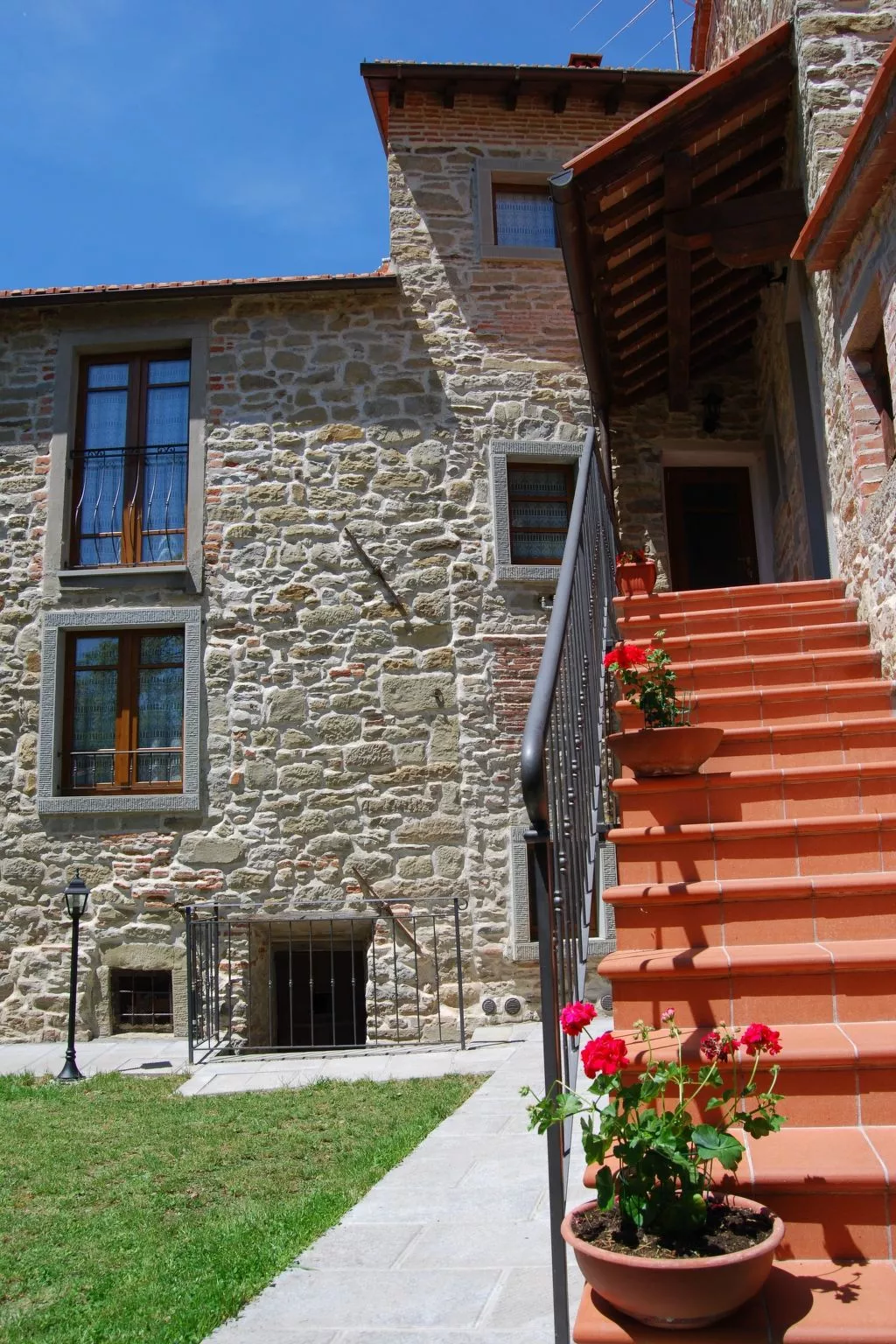 Borgocasalino - La Corte-Binnen