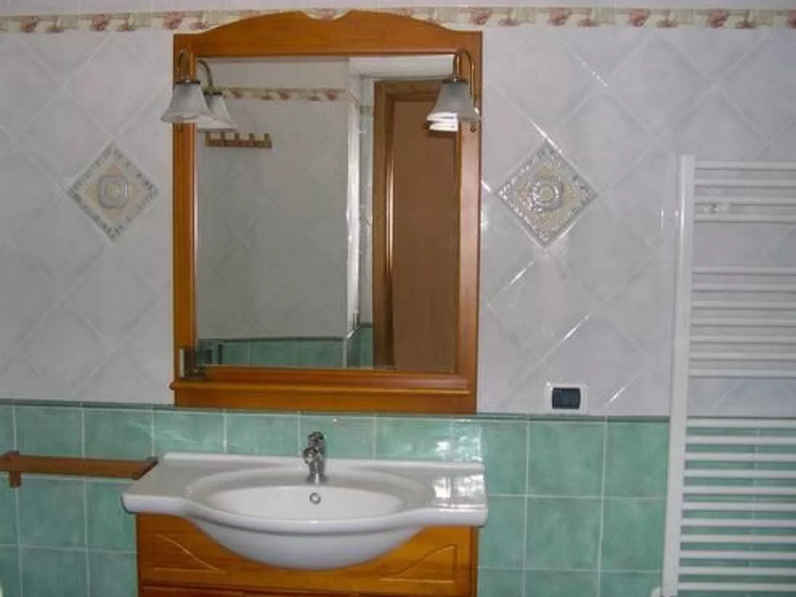 Haus mit privatem Pool und herrlicher Aussicht-Binnen