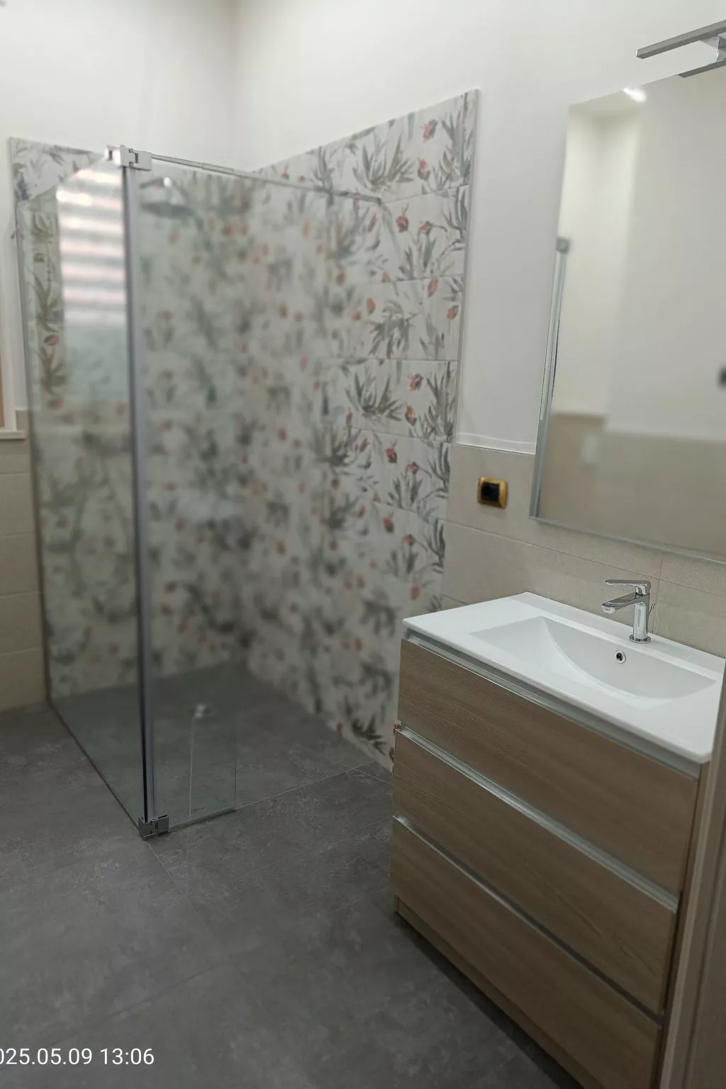 Flach 'Mary'-Image-tags.info