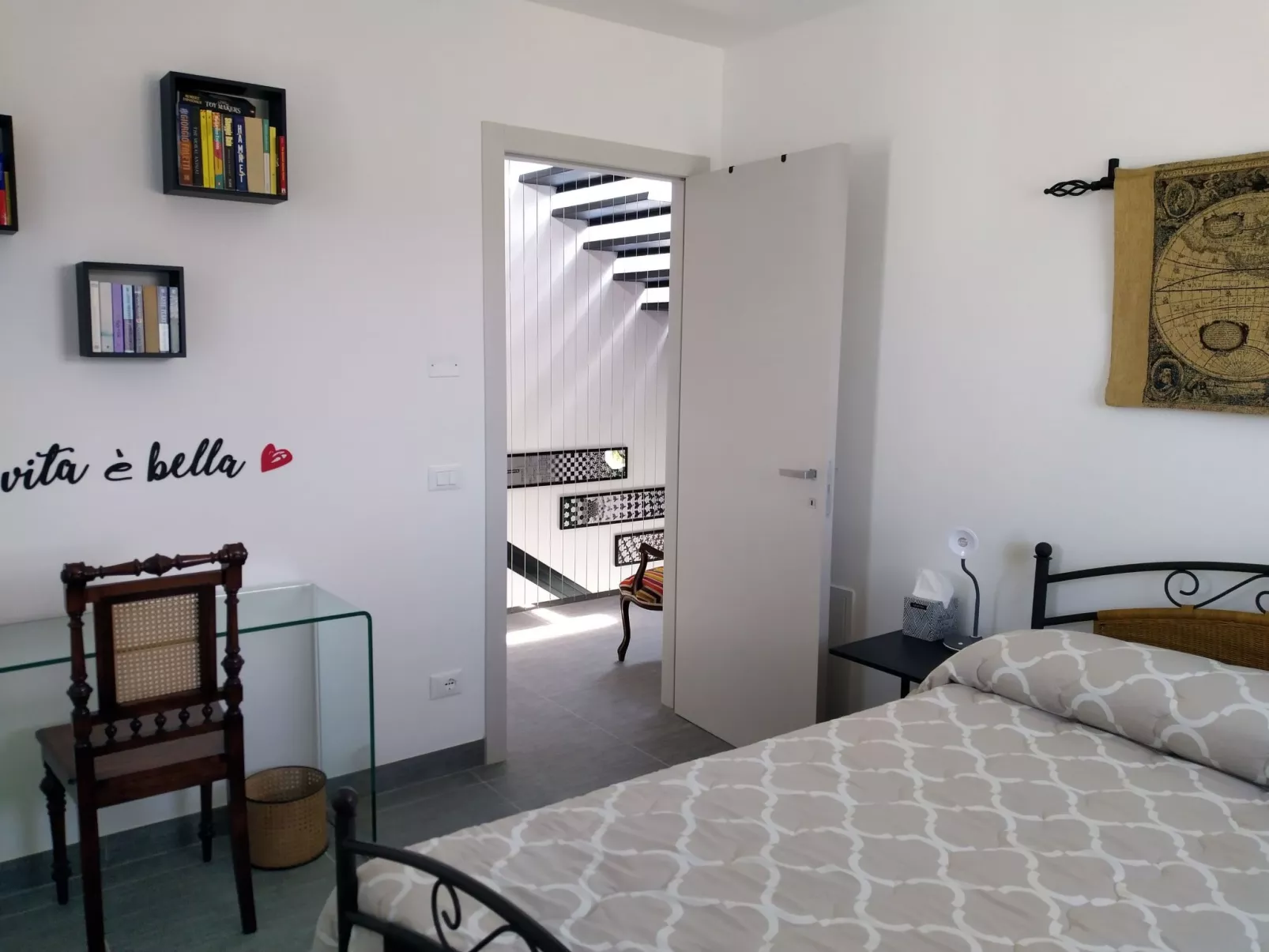 Wunderschönes Ferienhaus mit Pool und 360° Blick-Image-tags.info