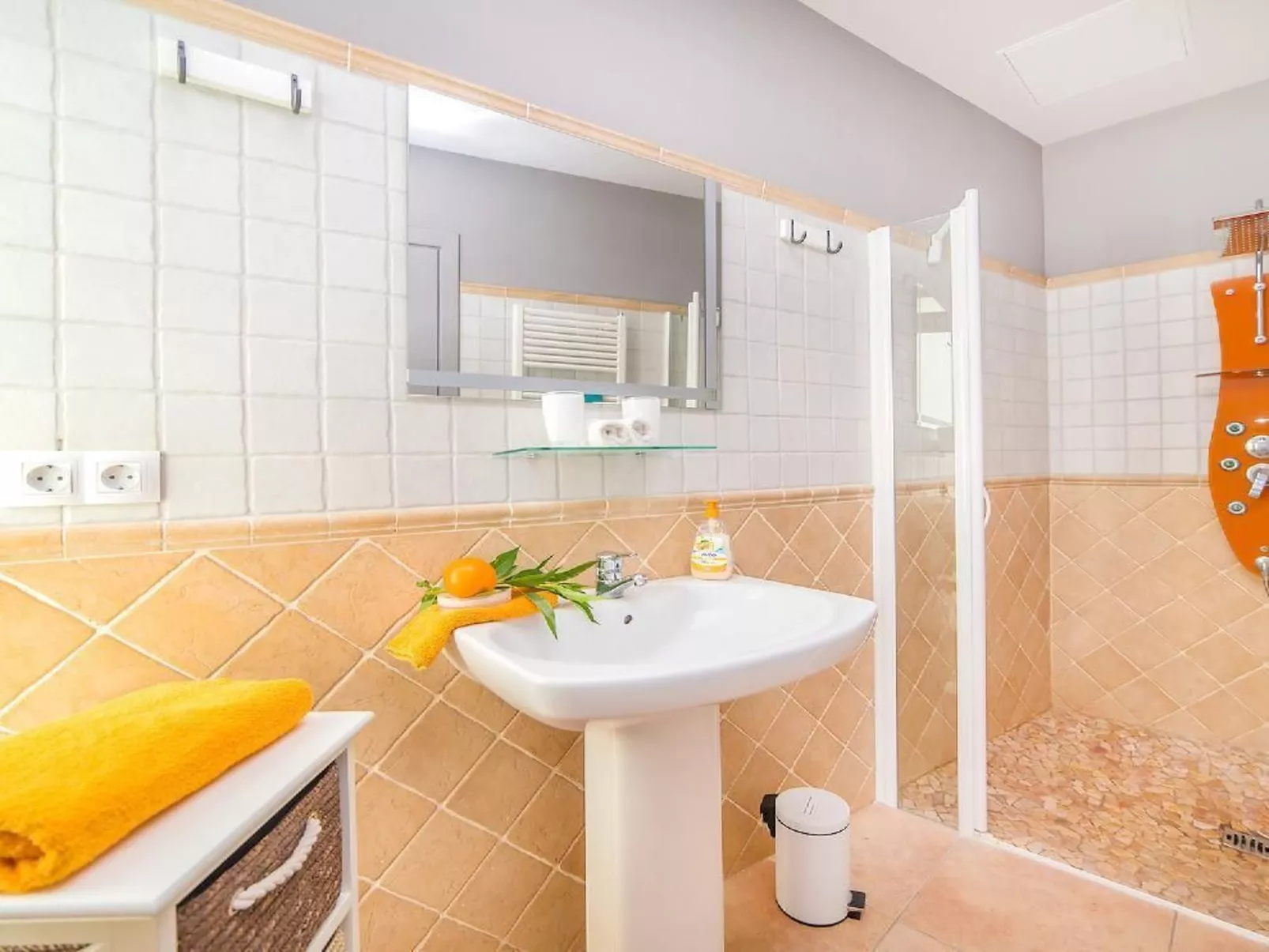 Tolles Ferienhaus in Campos mit Großem Pool-Binnen