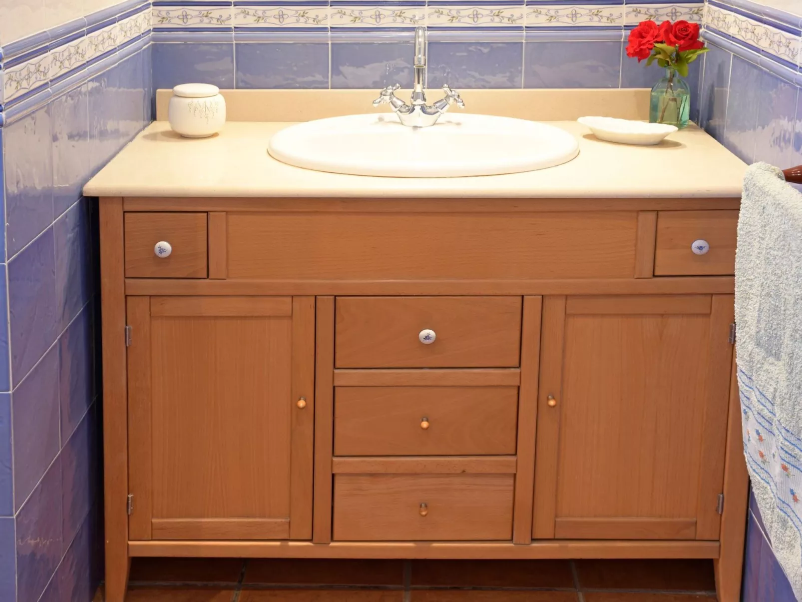 Schönes Landhaus mit Pool, Klimaanlage, Privatsphäre.-Binnen