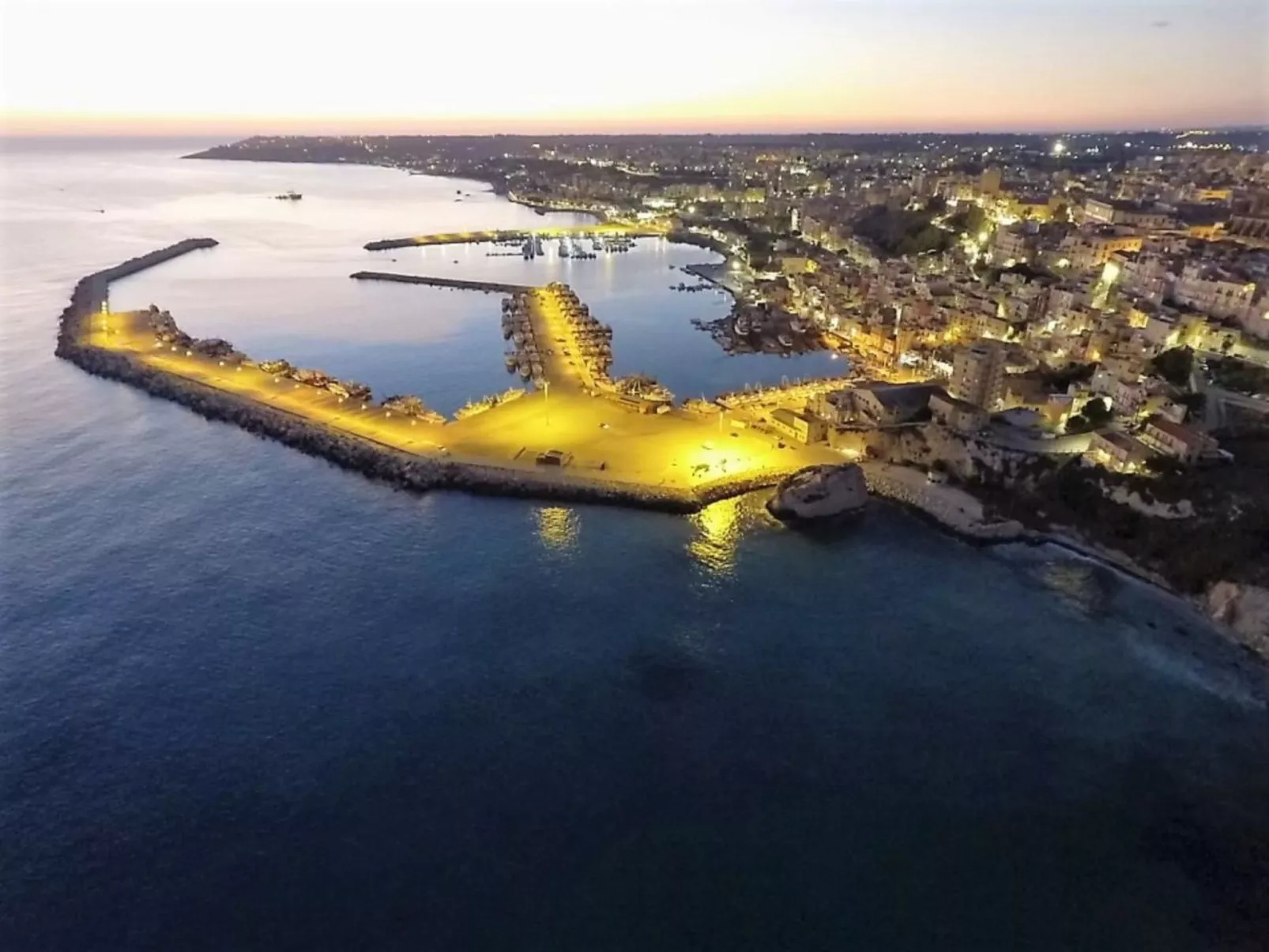 Wohnung in Sciacca mit Grill und Garten-Binnen