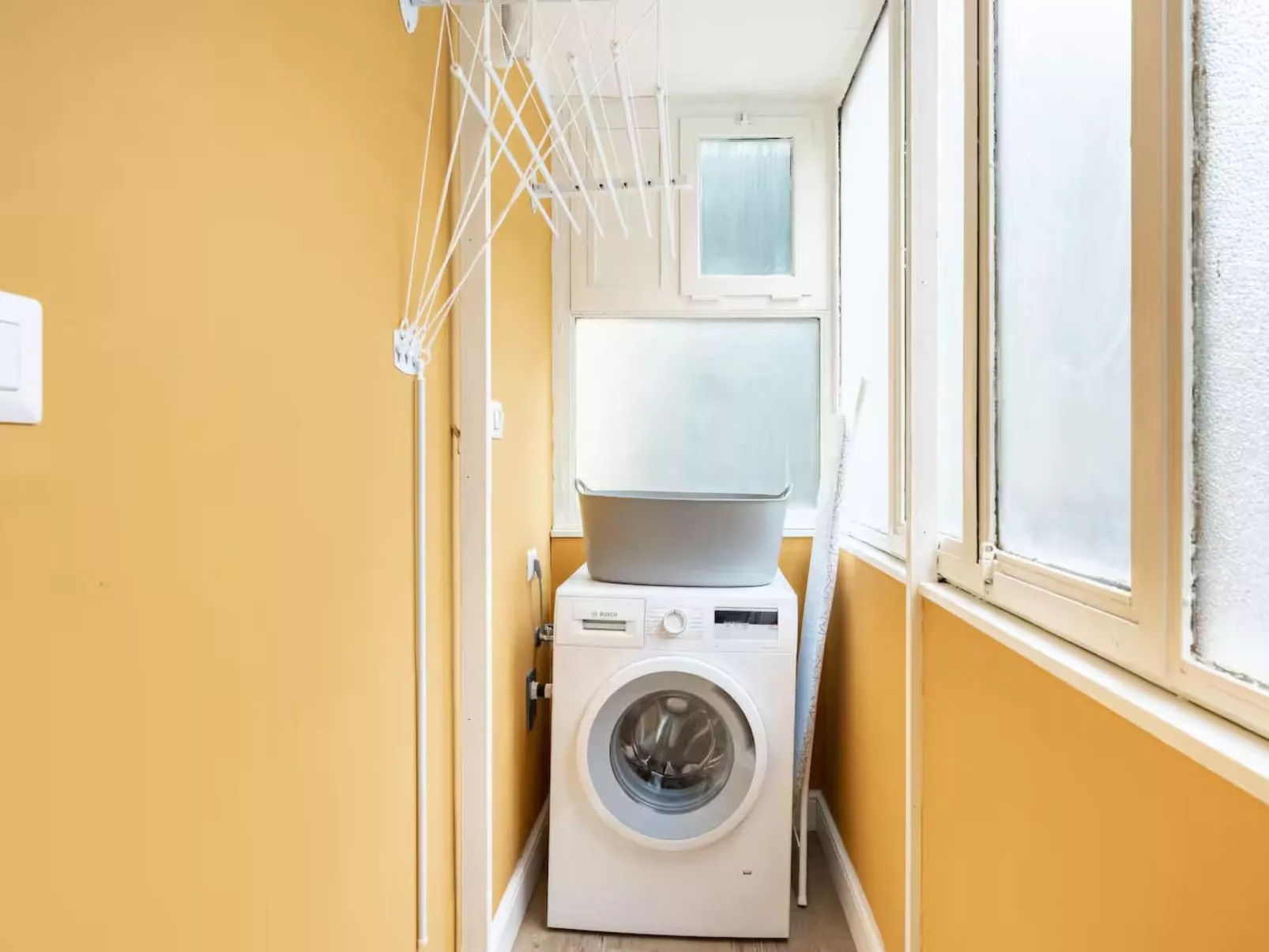 Carla B von Holiday World-Image-tags.info