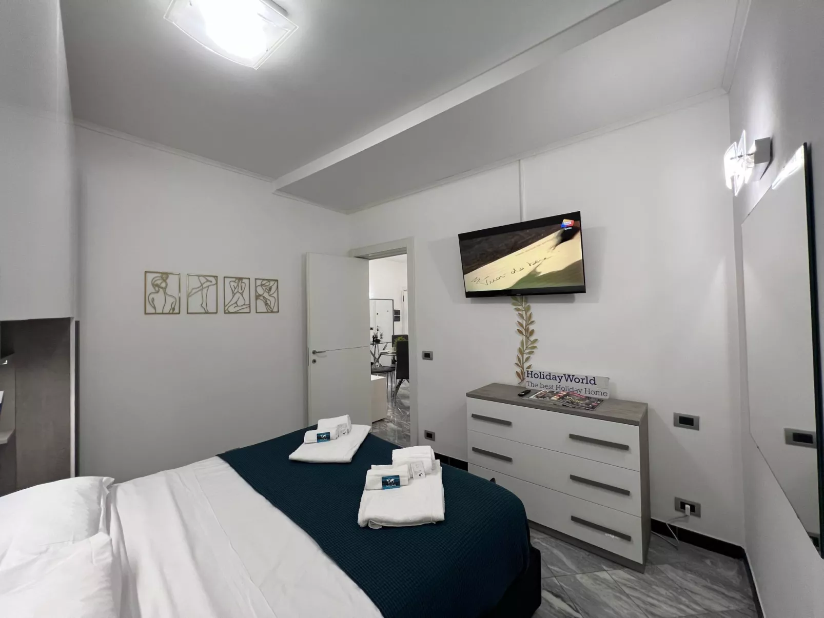 Raineri House by Holiday World-Binnen