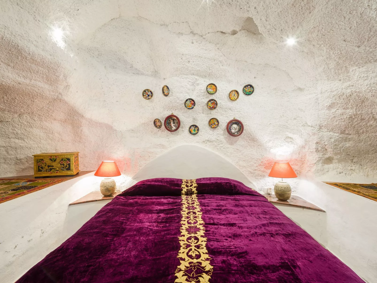 Finca "Castillo Bentley" Schlafen in einer vulkanischen Höhle-Image-tags.info