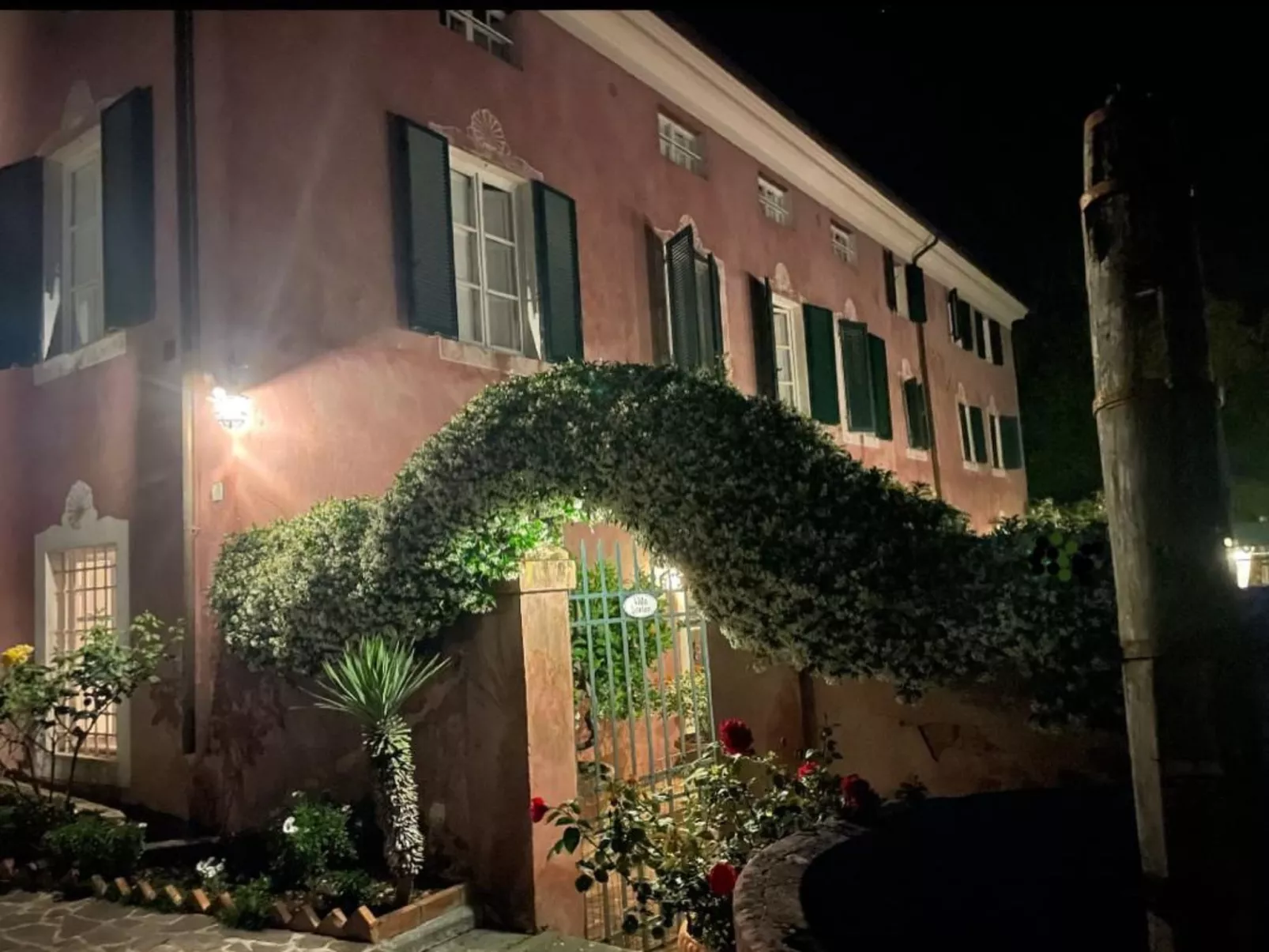 'Villa Lorien' mit Wasserblick-Buiten