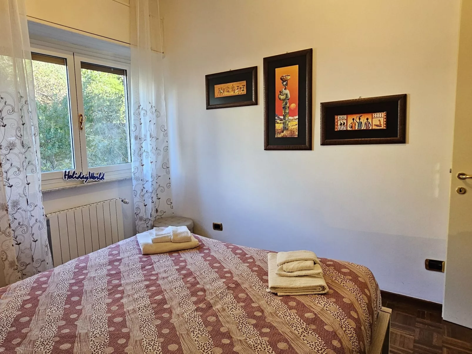 Oase des Friedens von Holiday World-Binnen