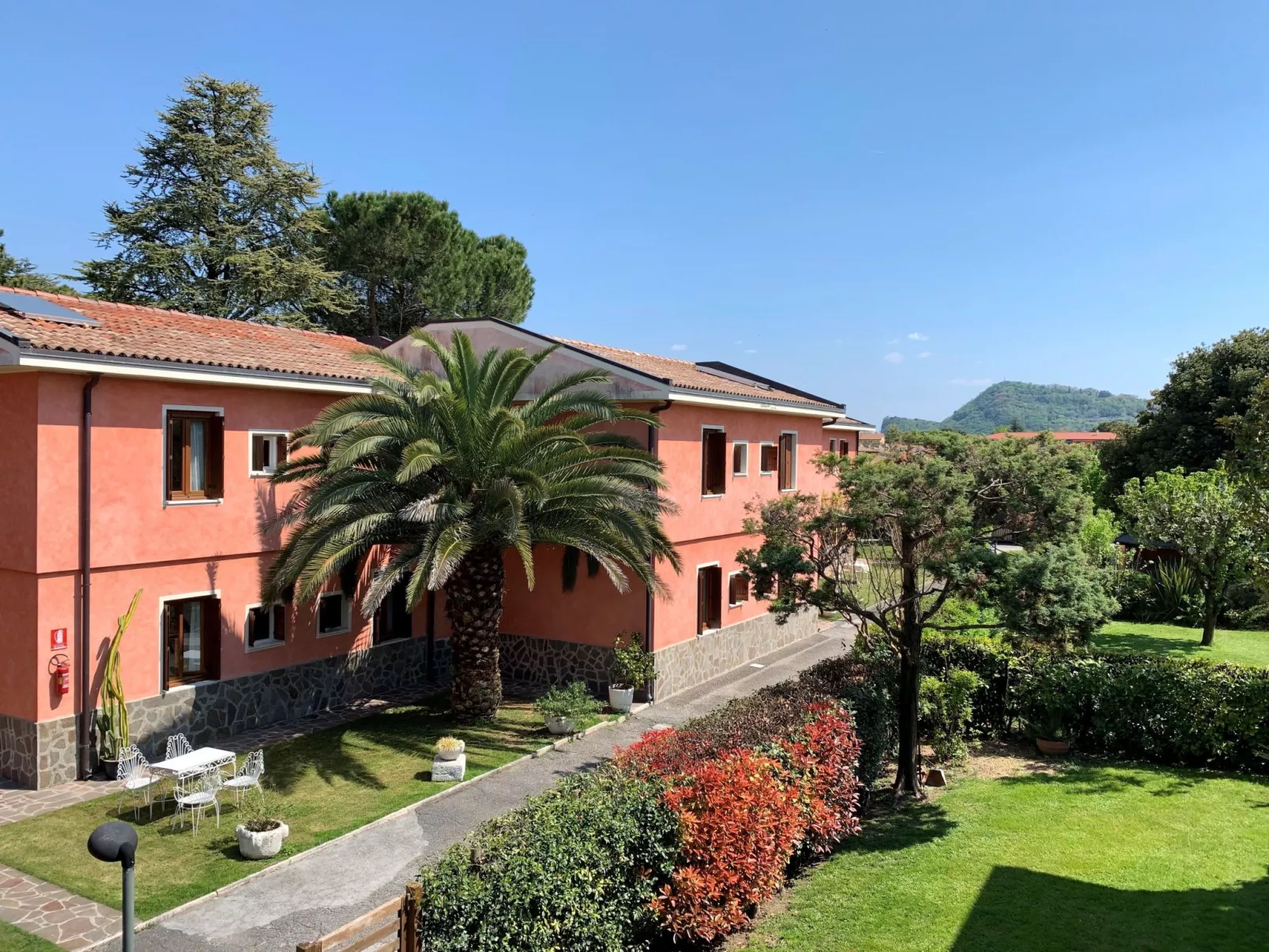 Wohnung Dependance mit Gemeinschaftspool-Buiten