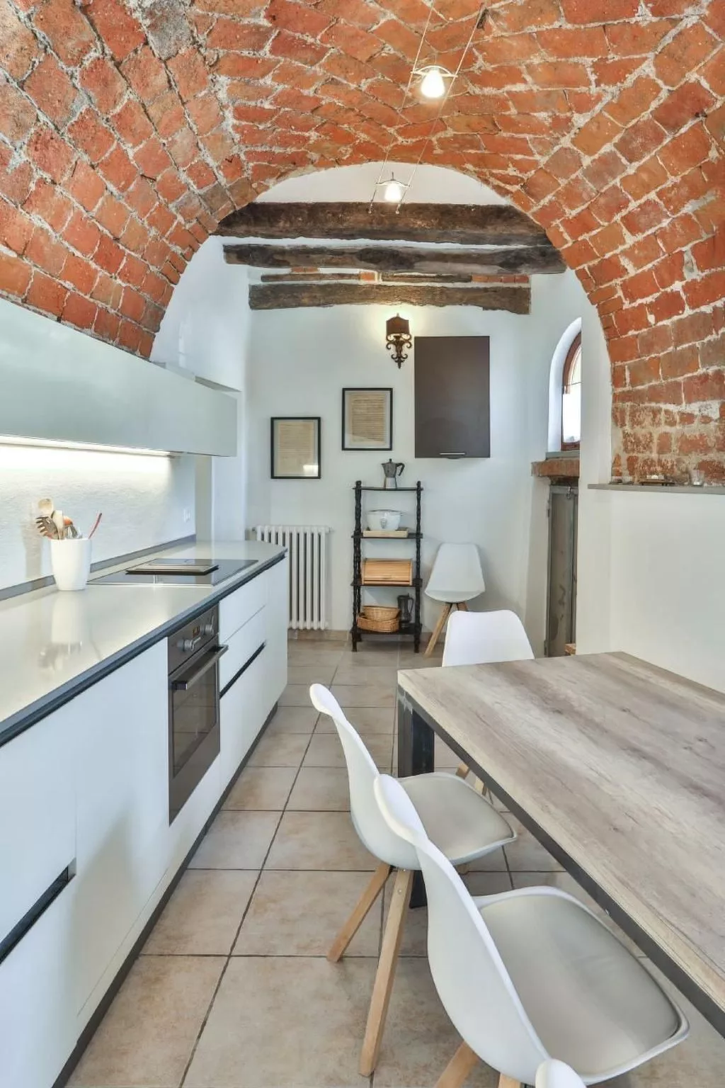 Appartment Barbera , Villa Pesce, Mombaruzzo-Binnen