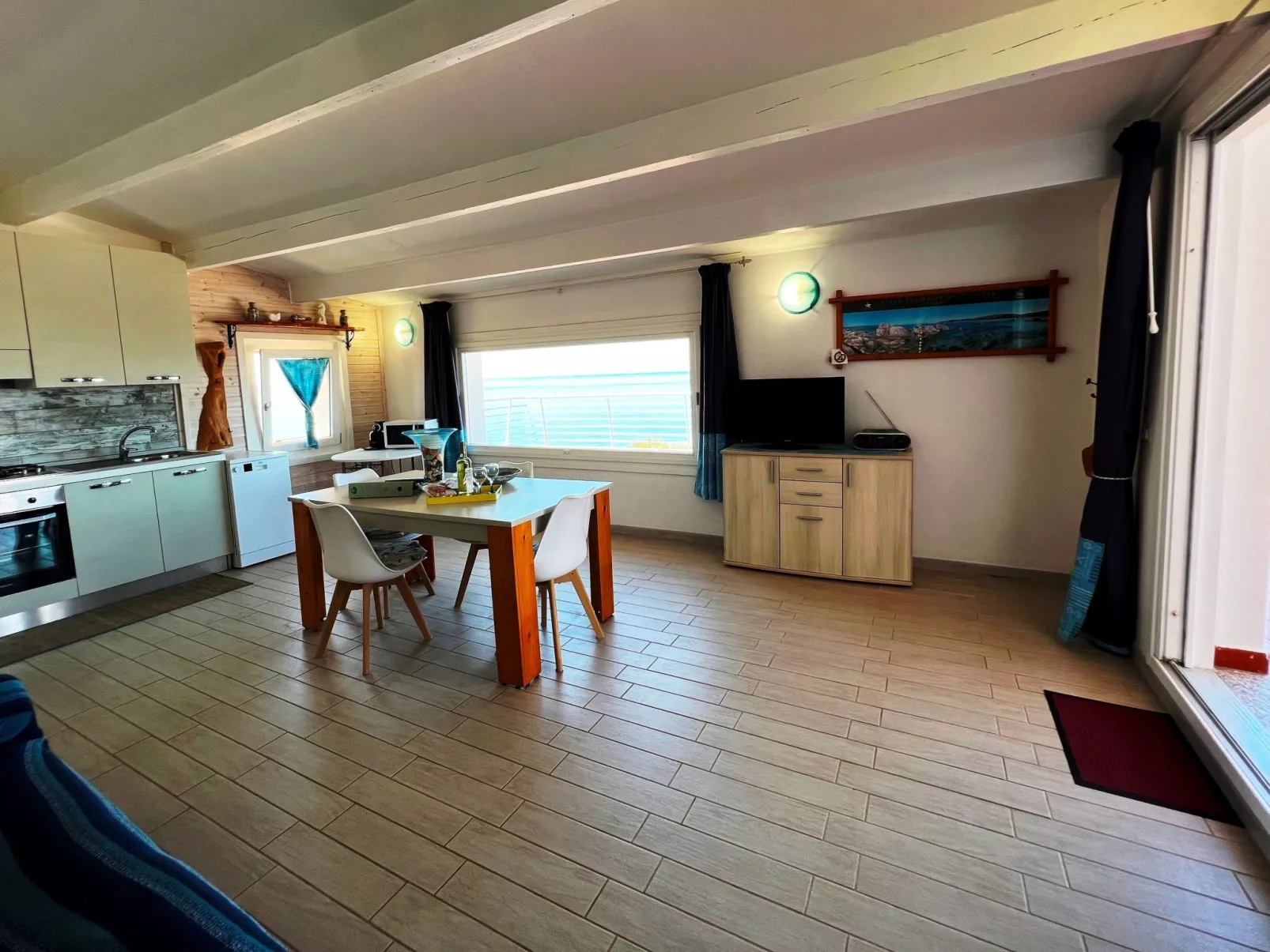 Schöne und private Wohnung am Meer - Image-tags.info