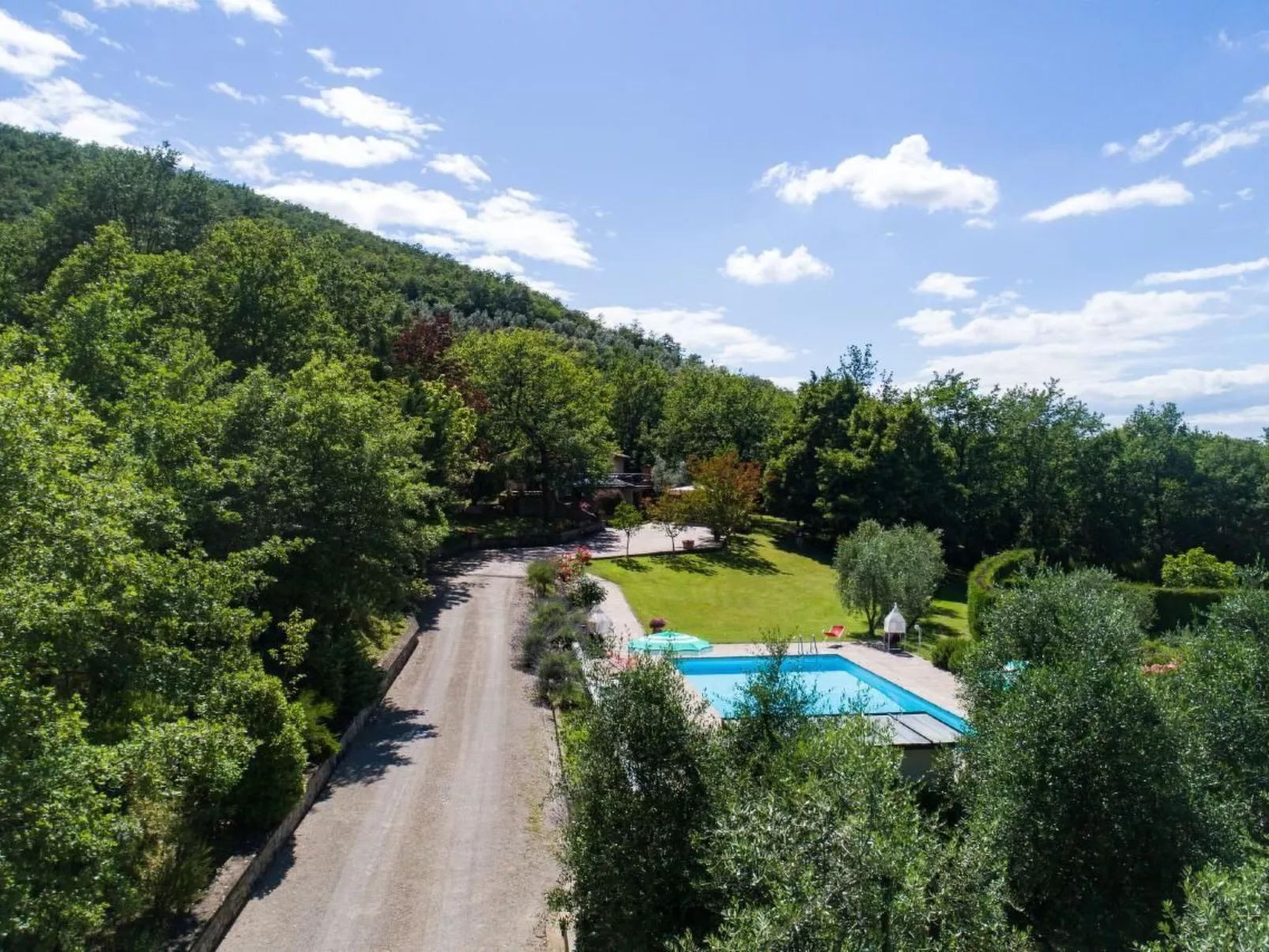Schönes Appartement in Orzale mit Garten, Grill und Terrasse-Buiten