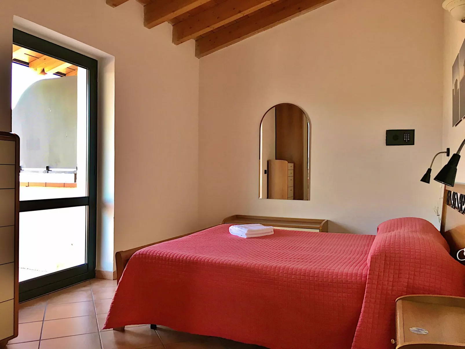 Angenehme Wohnung in Solarolo mit Parkplatz-Binnen