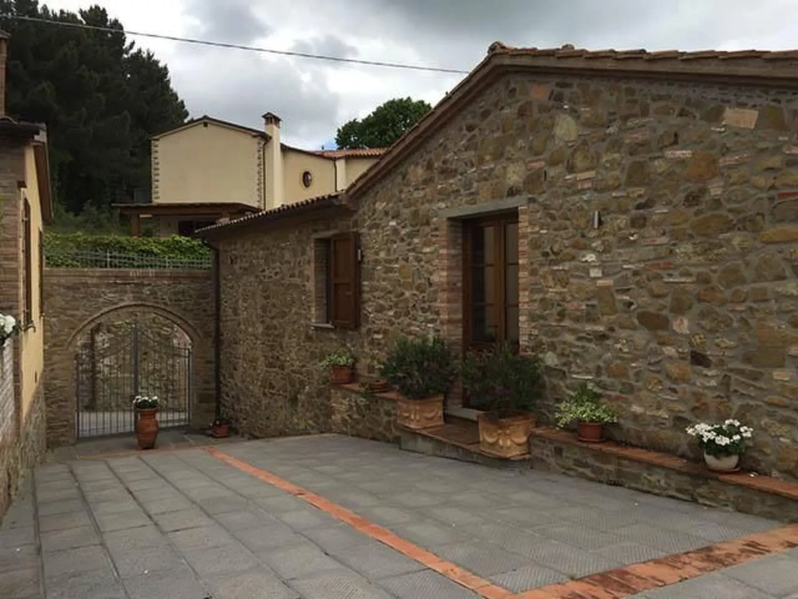 Gemütliches Ferienhaus mit Privatem Pool-Binnen