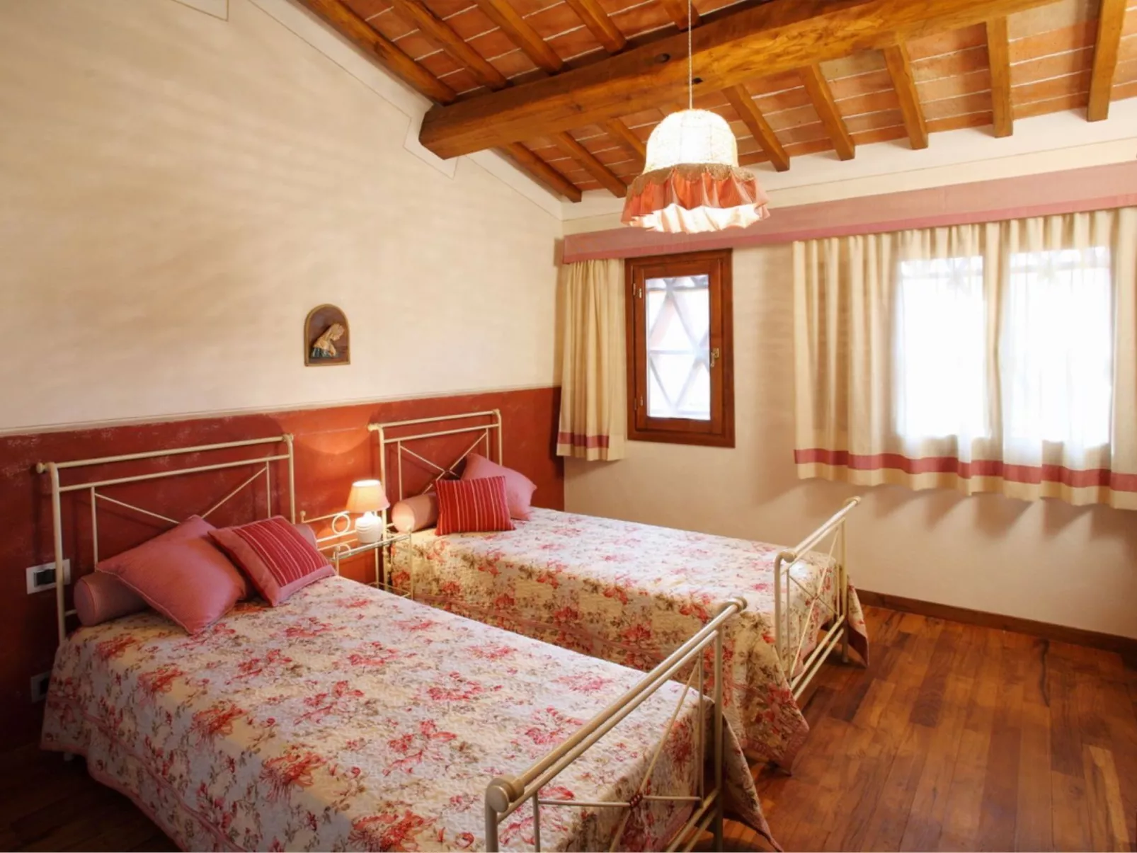 Villa mit privatem Pool und Wellnessbereich-Binnen