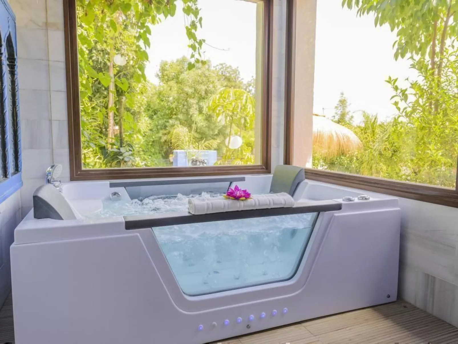 Das Lotus-Haus-Buiten