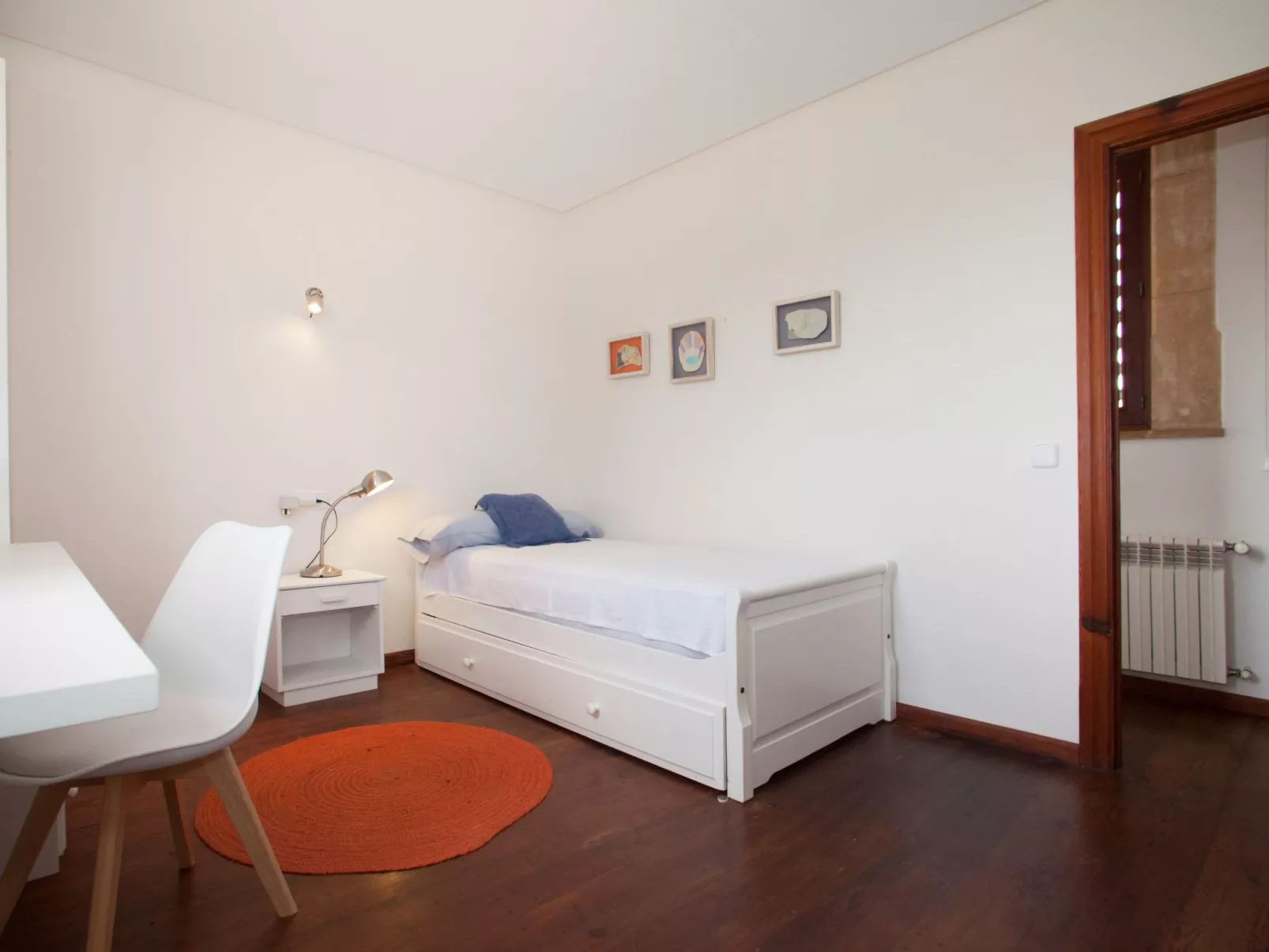 Charmante Familienvilla am Meer von Son Veri-Image-tags.info