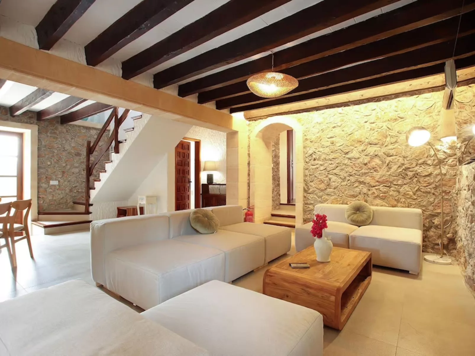 Villa Alordes, ein rustikales Haus mit fantastischer Aussicht-Image-tags.info