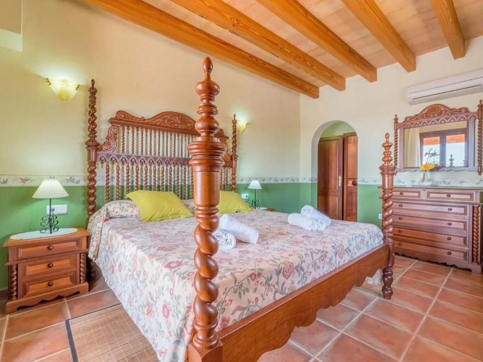 Ferienvilla "Can Pedro-Image-tags.info