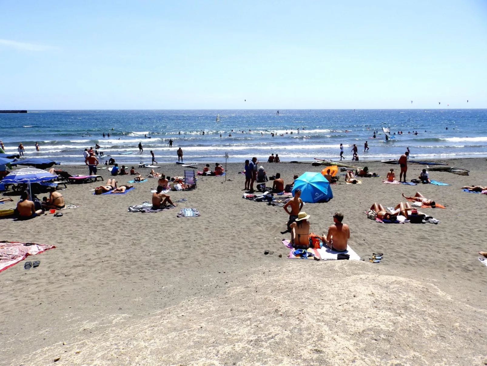 Haus mit Wifi und Terrasse direkt am Strand-Buiten