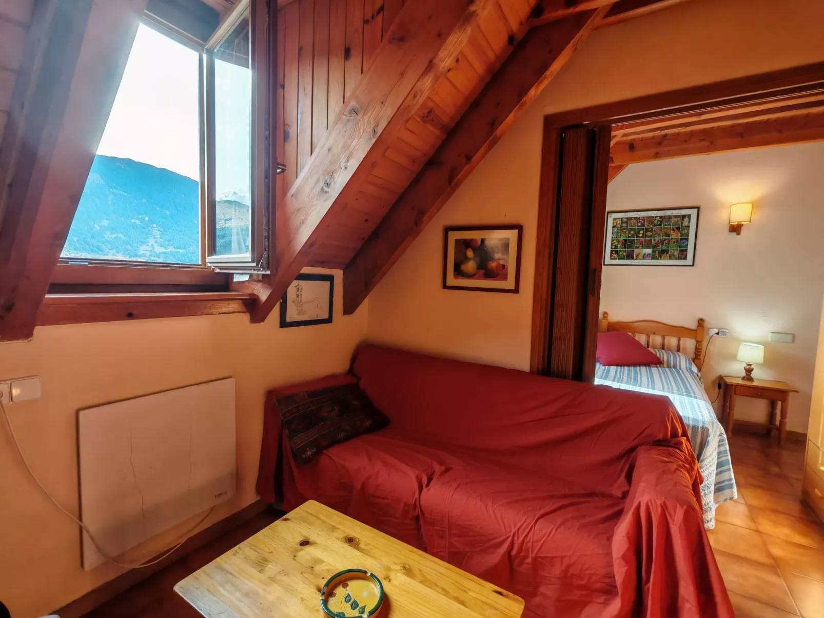 Duplex Cuc 2 Dachgeschoss mit Dachboden und rustikalem Touch Vall de Boí-Binnen