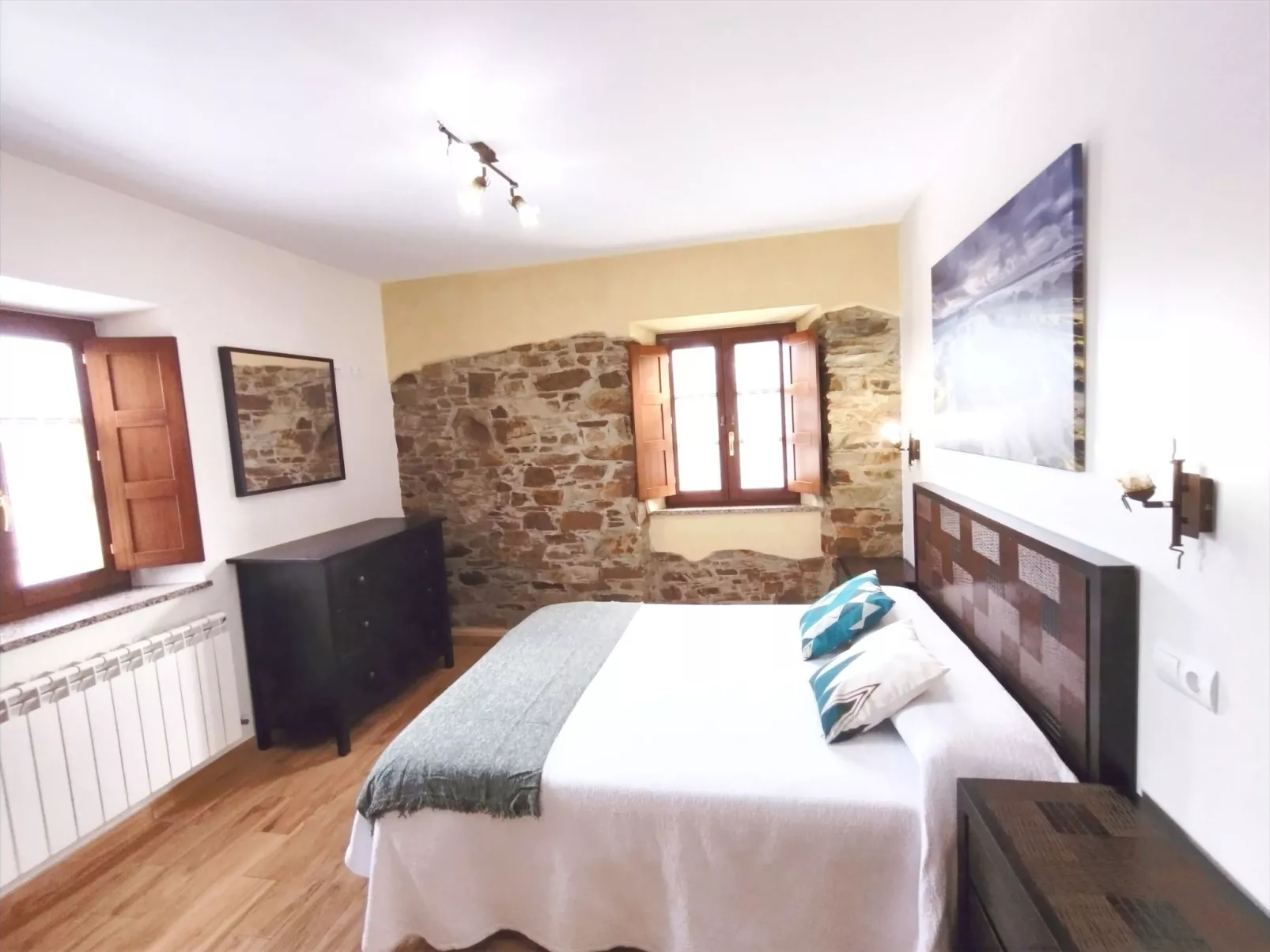 Schönes Duplex mit Aussicht, Pool und Garten-Binnen