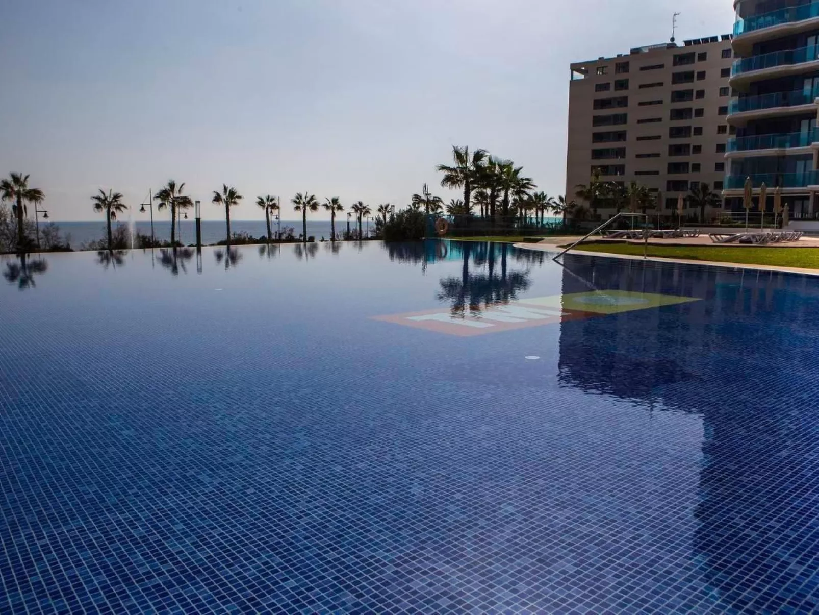 Sea Senses' Suite mit Gemeinschaftspool-Buiten