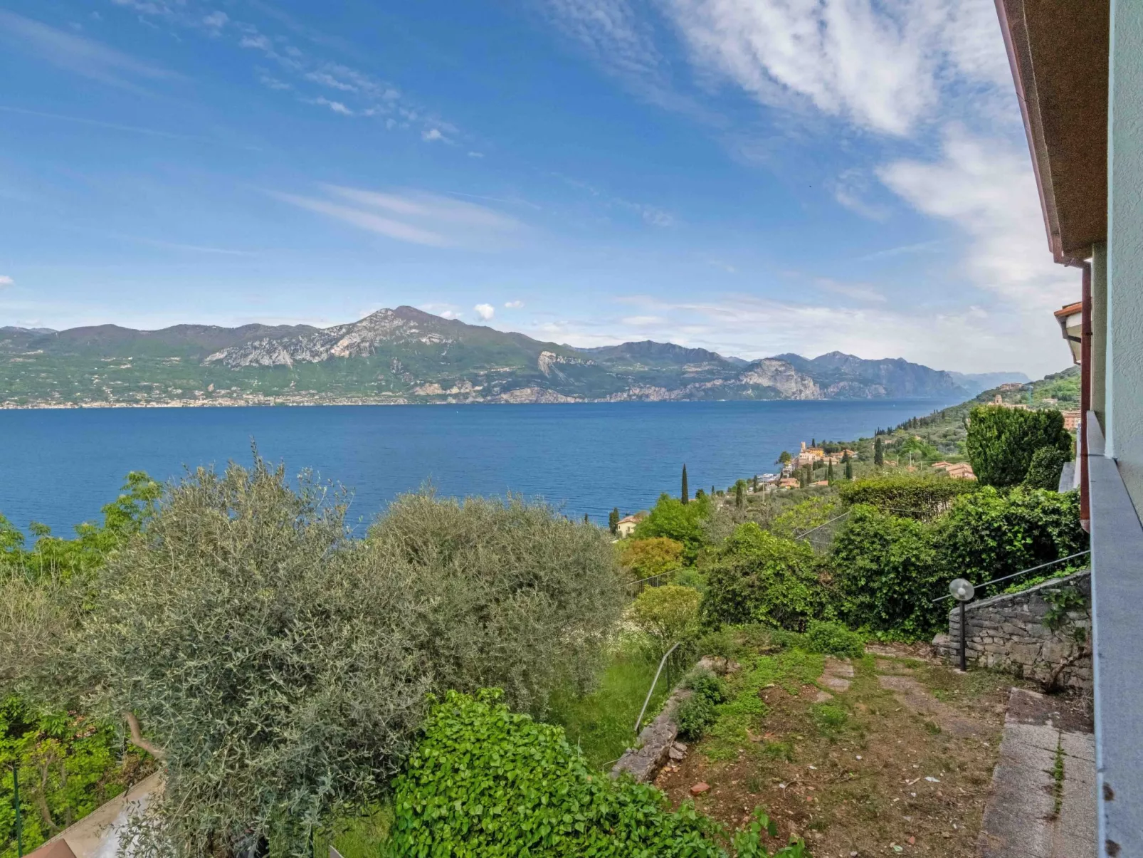 Privater Pool und herrlicher Seeblick-Binnen