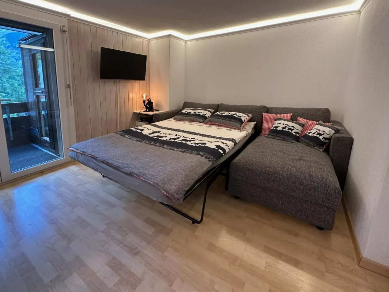 Chalet Ribi: Wohlfühloase mit Weitblick-Binnen