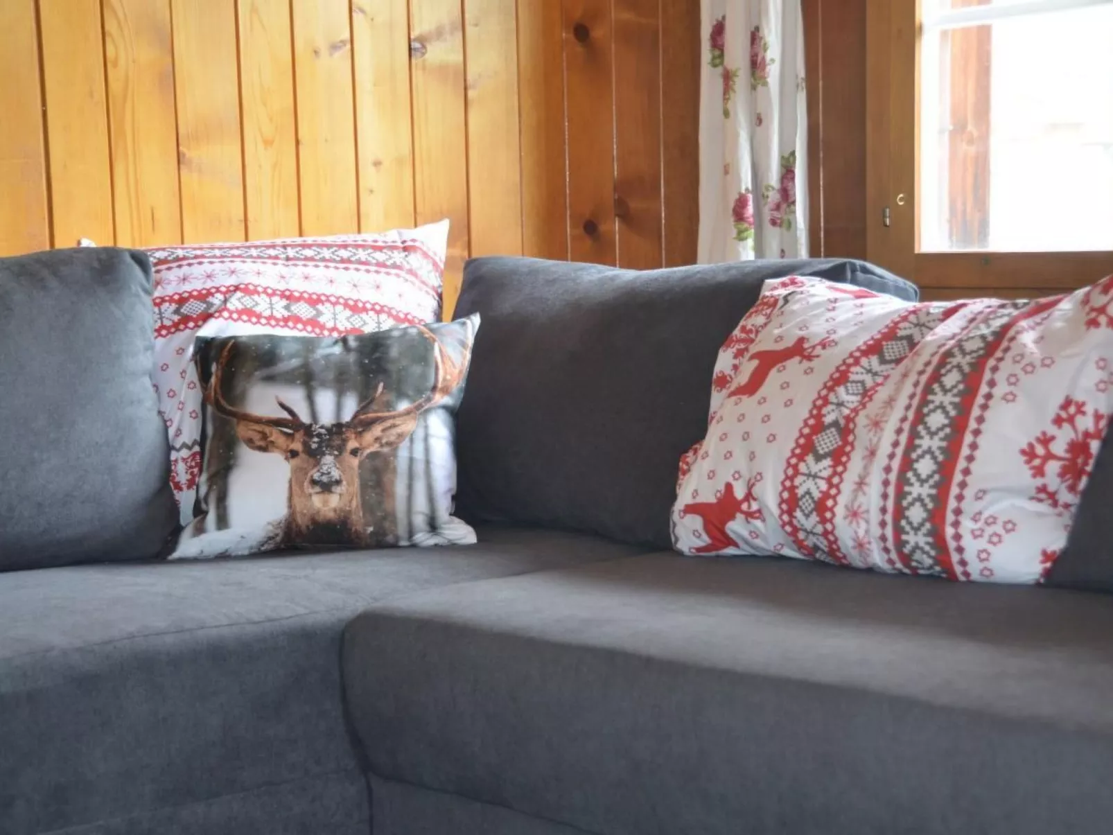 Grindelwald-Image-tags.info