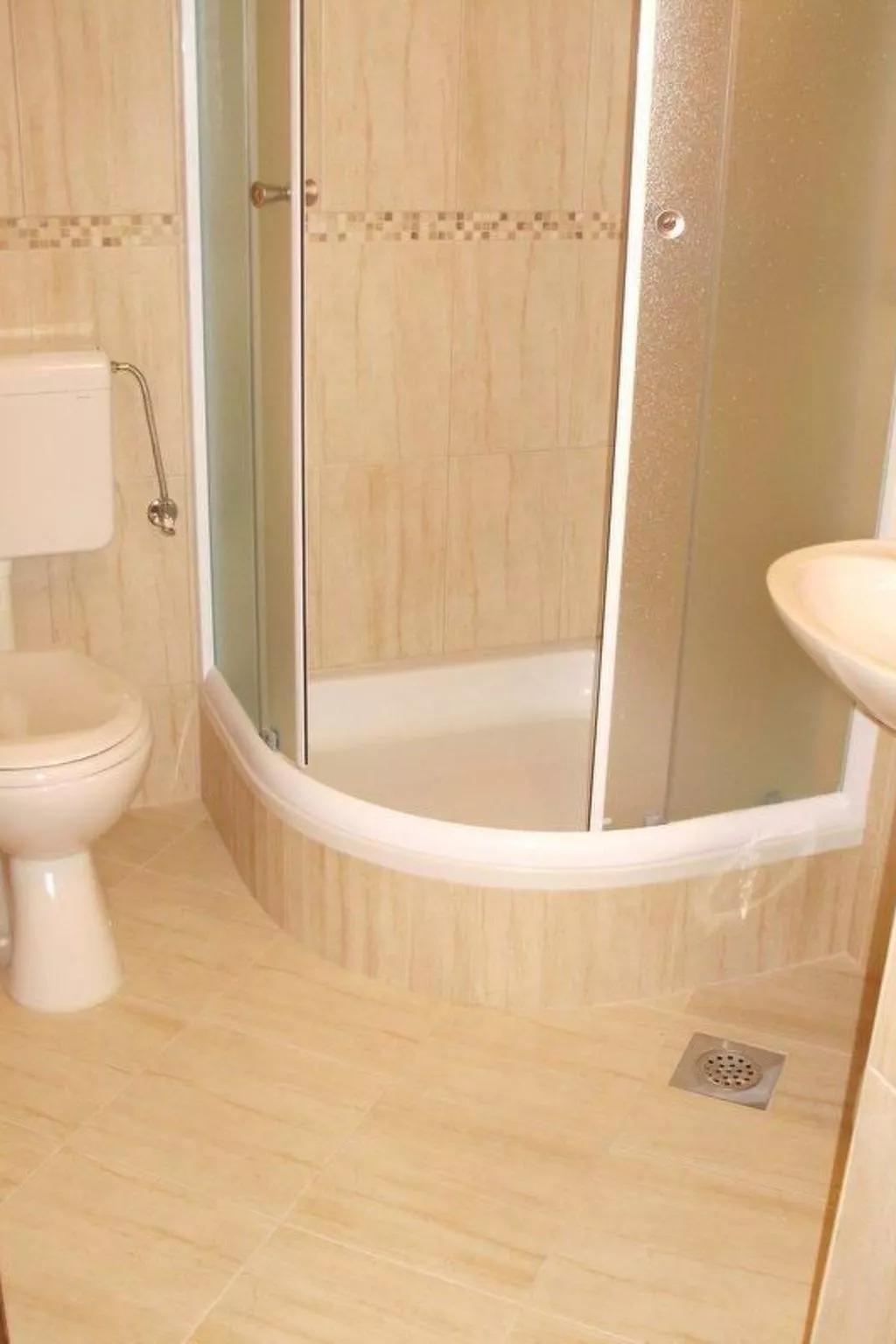 "Levant Ventus Makarska"-Image-tags.info