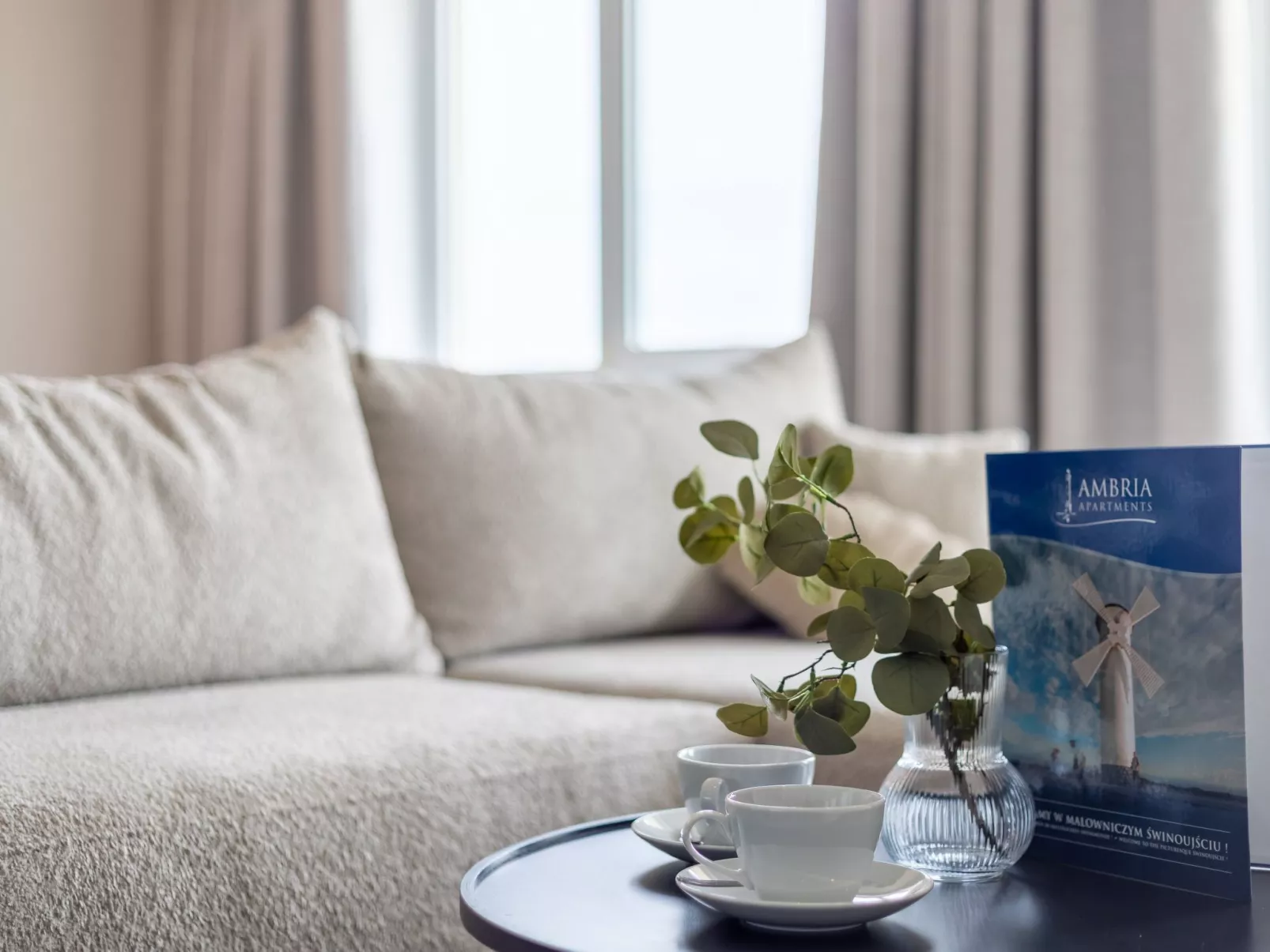 Concha mit Blick auf den Hafen-Image-tags.info