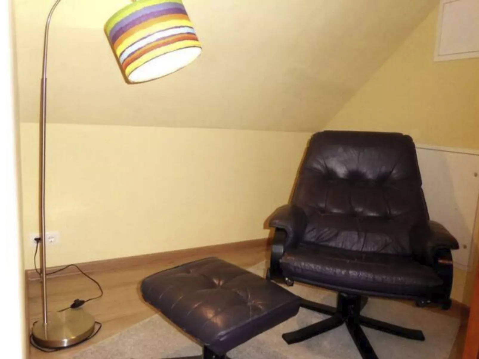 Wohung mit Balkon und Garten nahe Stadtgrenze-Binnen