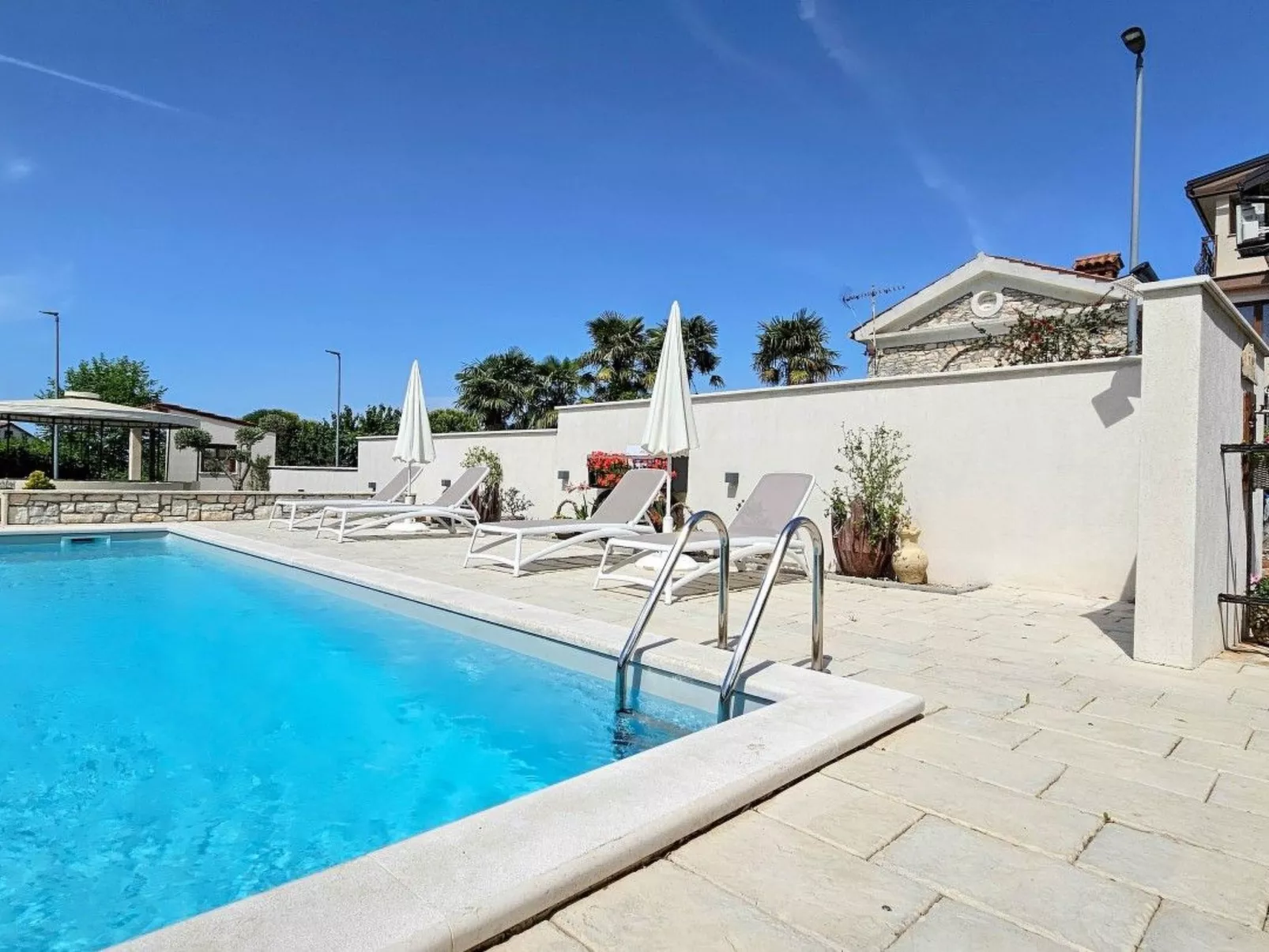 "Olimpia 3" mit Terrasse-Image-tags.info