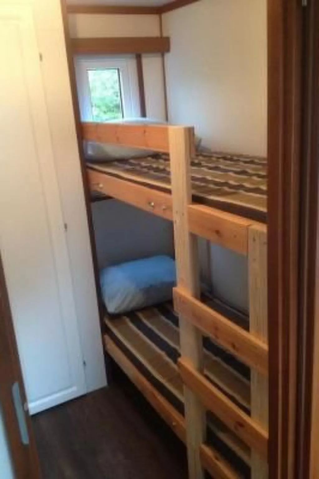 Strandnahes Chalet mit überdachter Veranda-Binnen