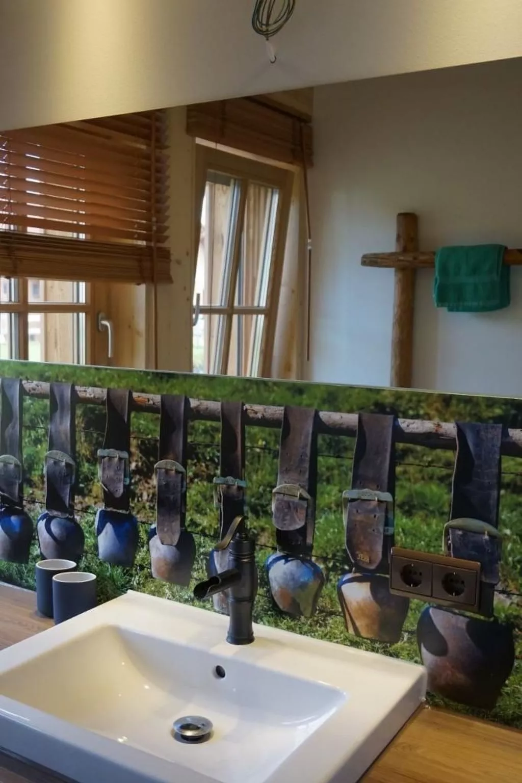 Landgut mit Blick auf das Wasser-Binnen