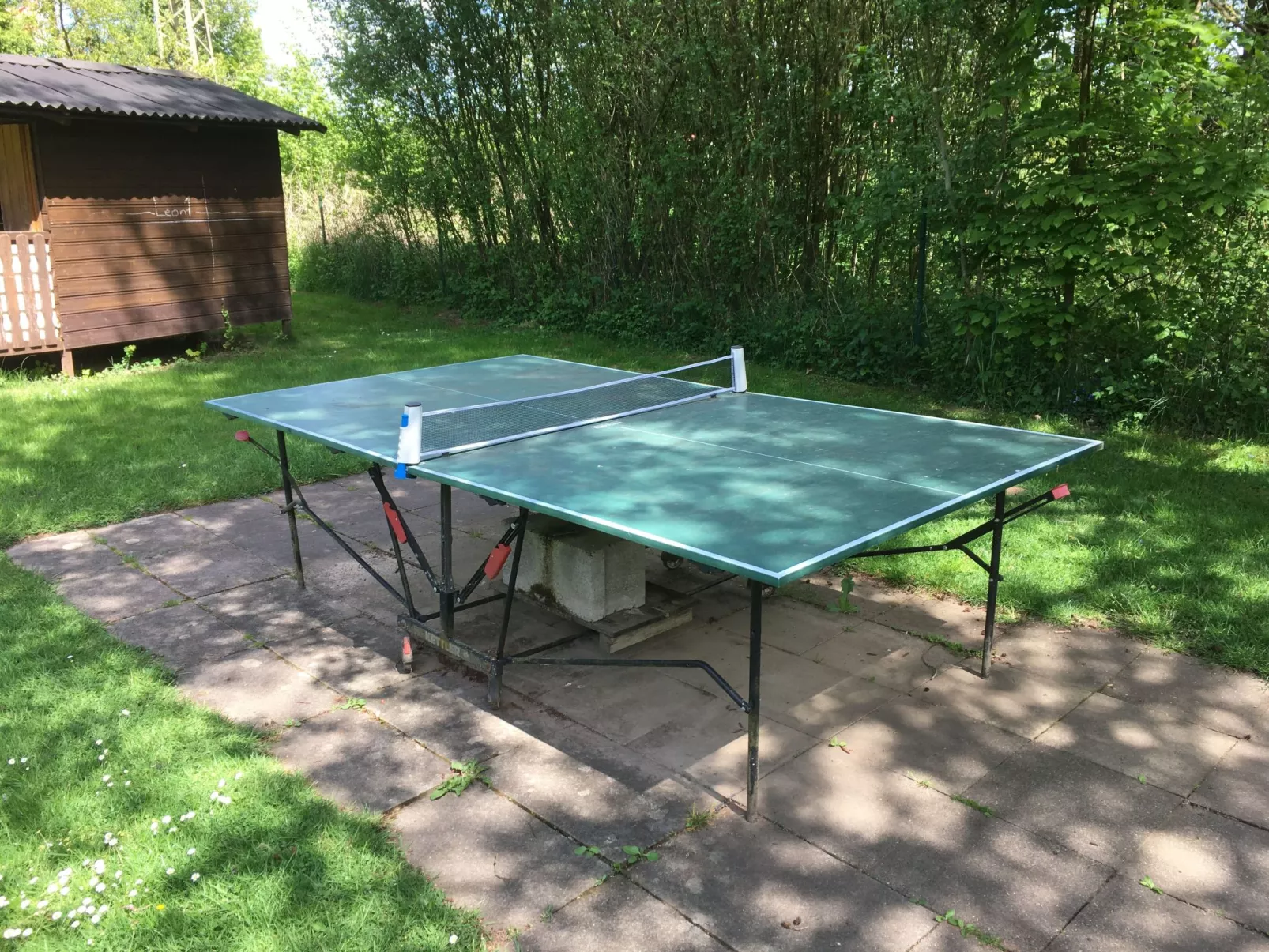 Haus mit Spielwiese-Binnen