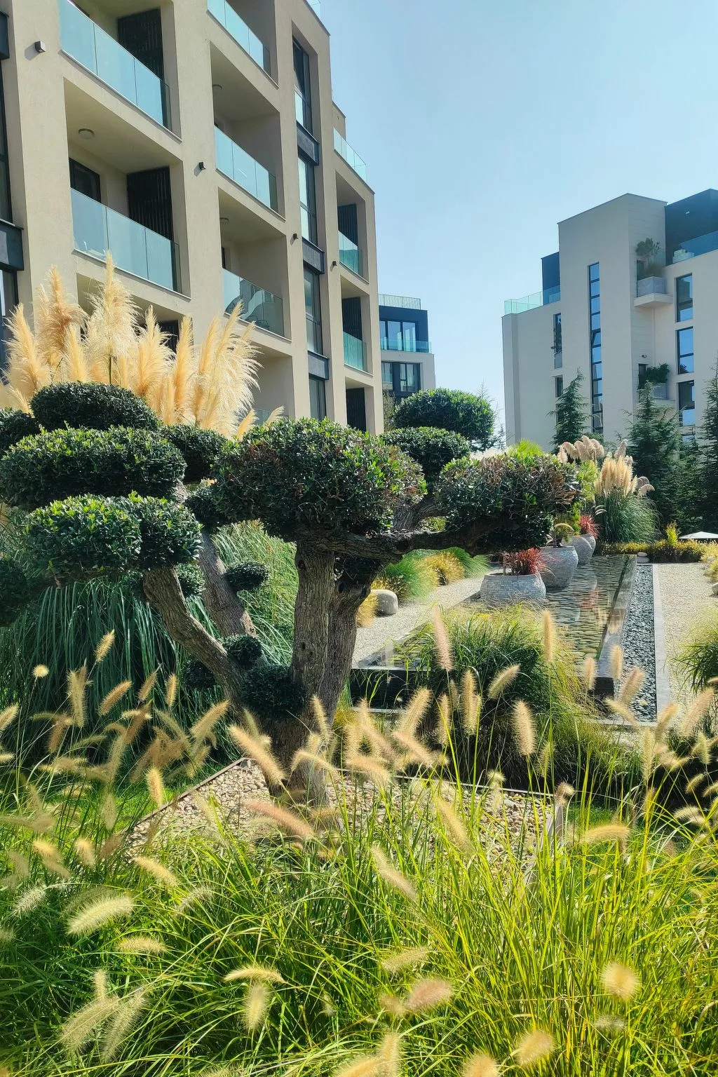 Studio "Allure Varna" mit Infinity-Pool-Buiten