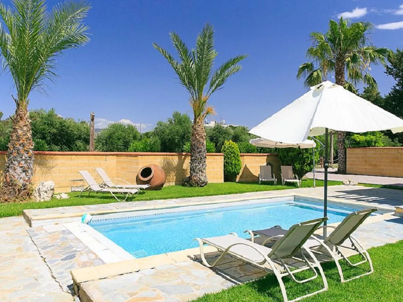 In Polis Chrysochous mit Offenem Kamin-Buiten