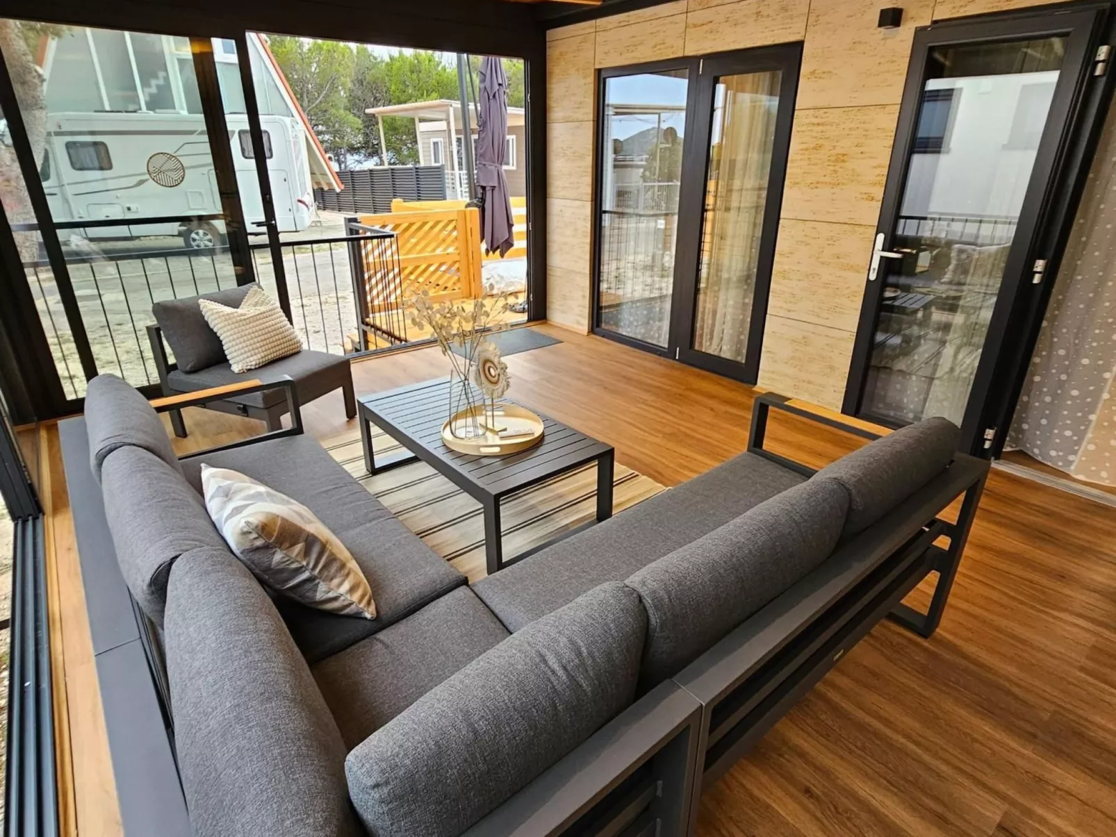 Silver Moon mit Klimaanlage-Binnen