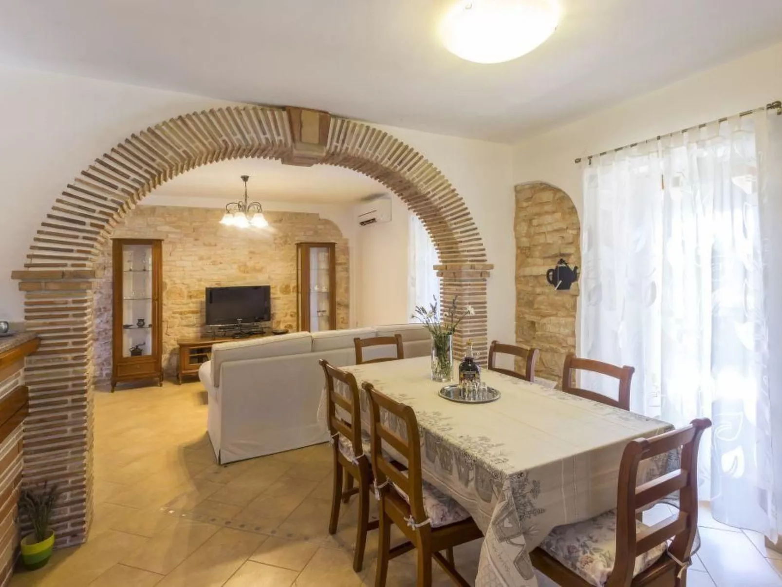 "Haus Matija"-Binnen