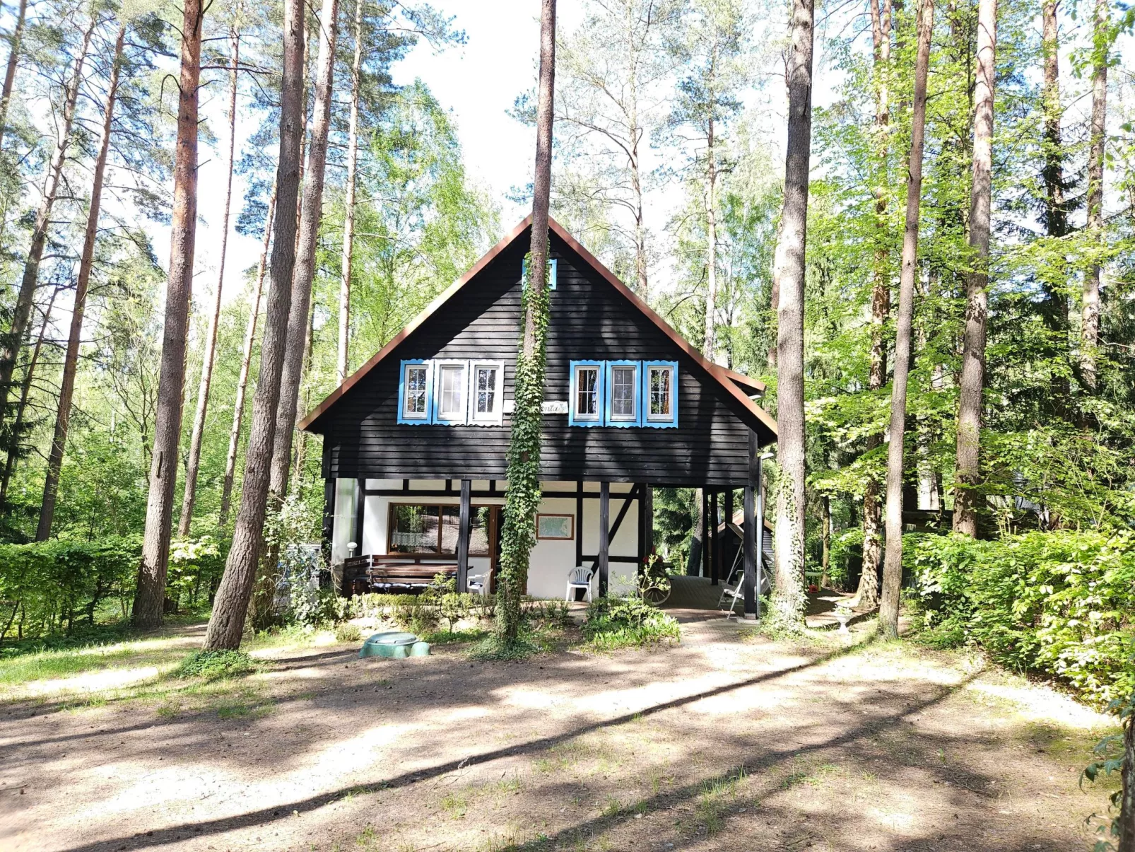 Ferienvilla "Villa Jolanta" mit Sauna-Buiten