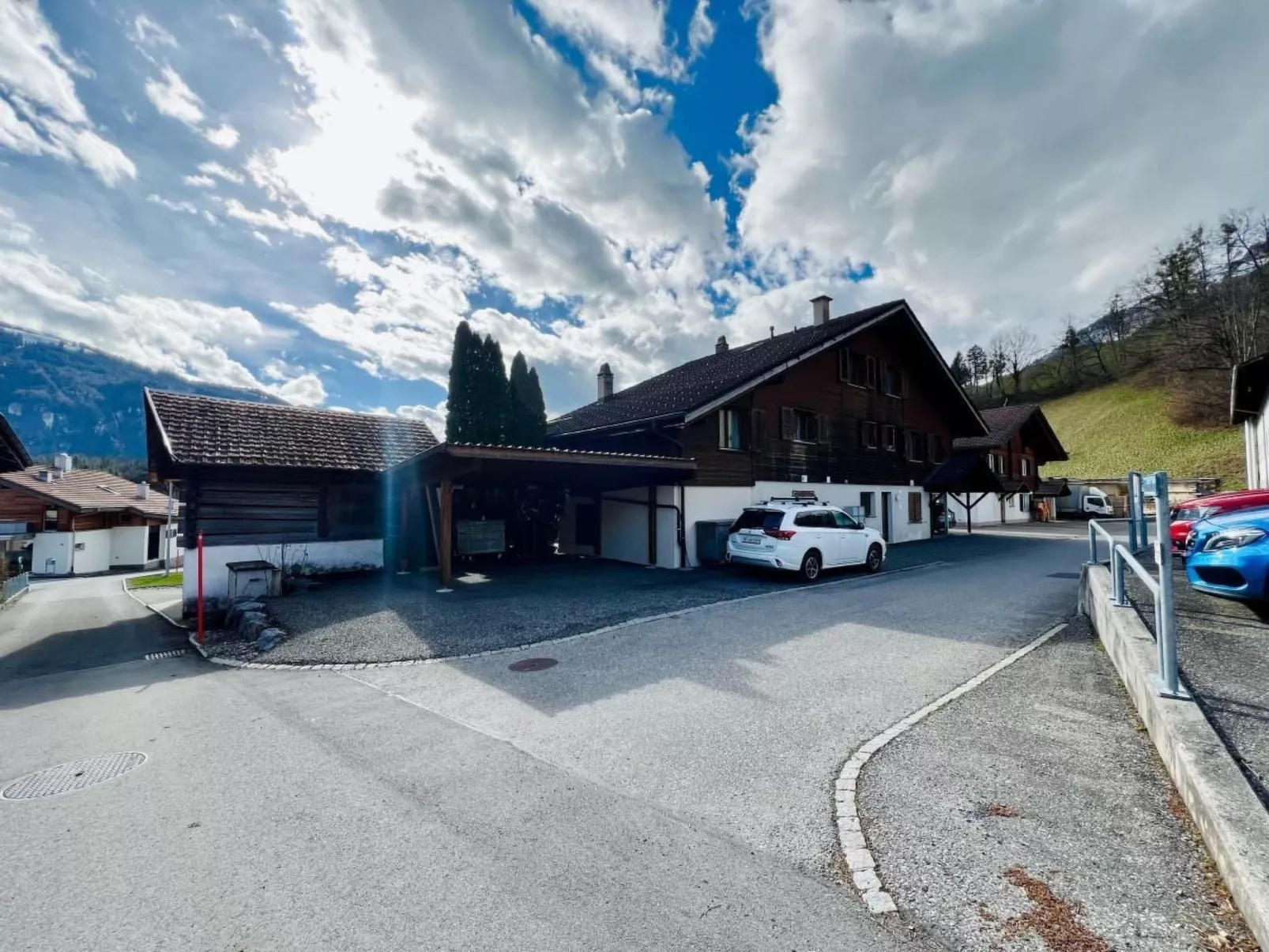 MAISONETTE 4.5Zimmer-Buiten