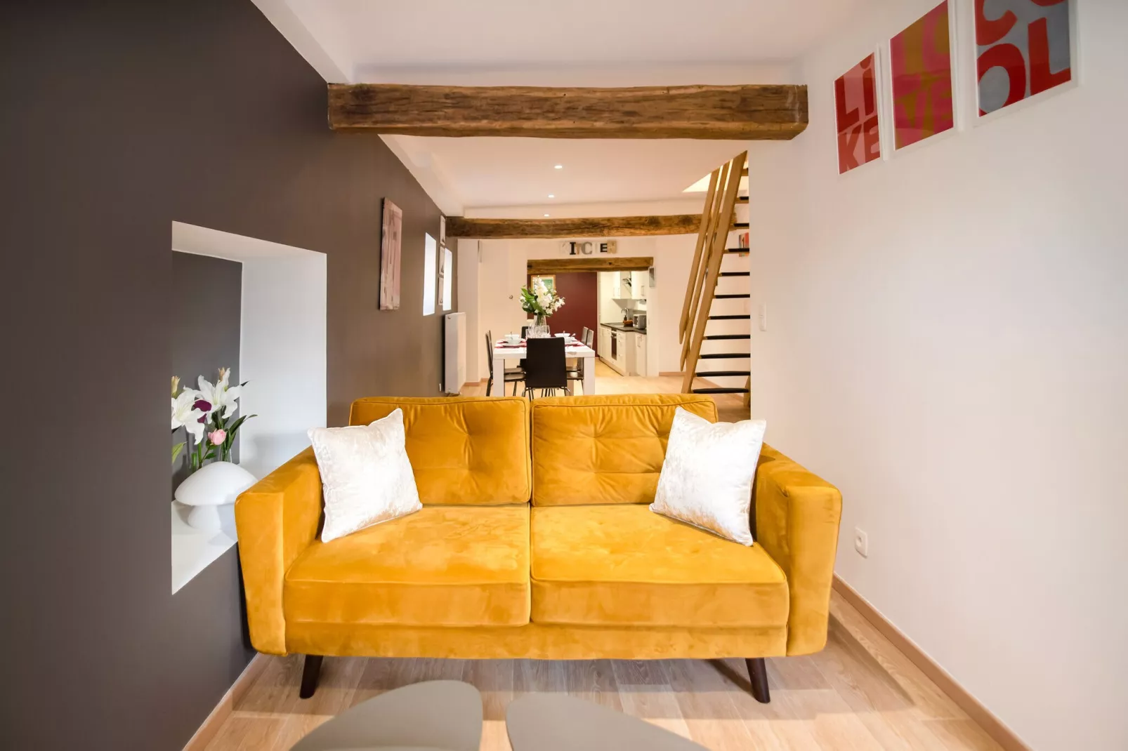 Gwladys's Home-Woonkamer