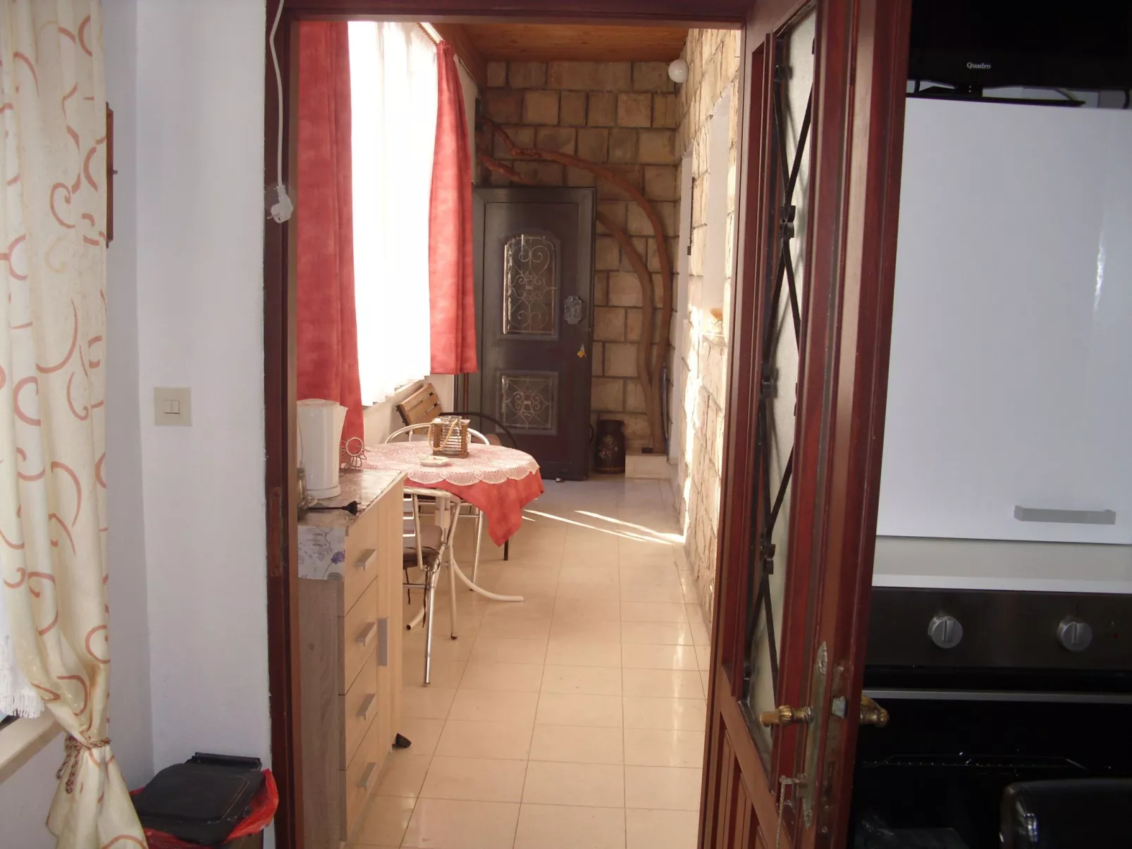 Erdgeschoss-Wohnung-Binnen