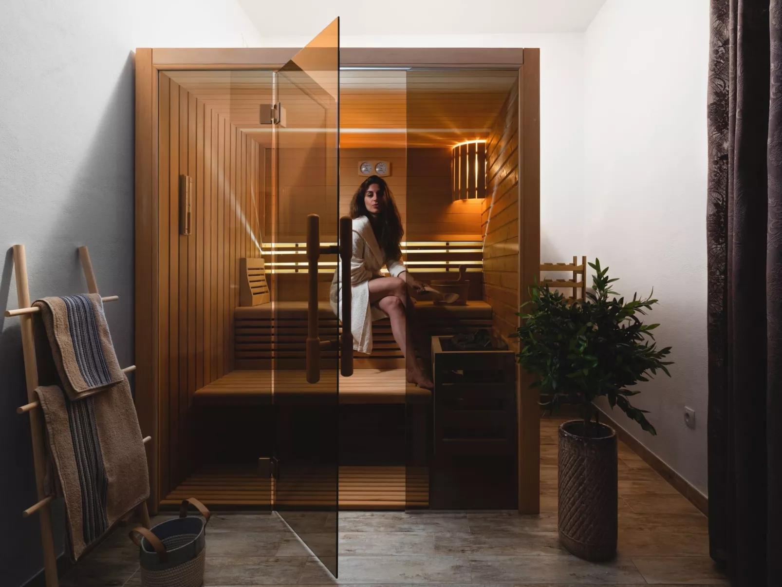 Villa Longfield mit privaten Pool und Sauna-Image-tags.info