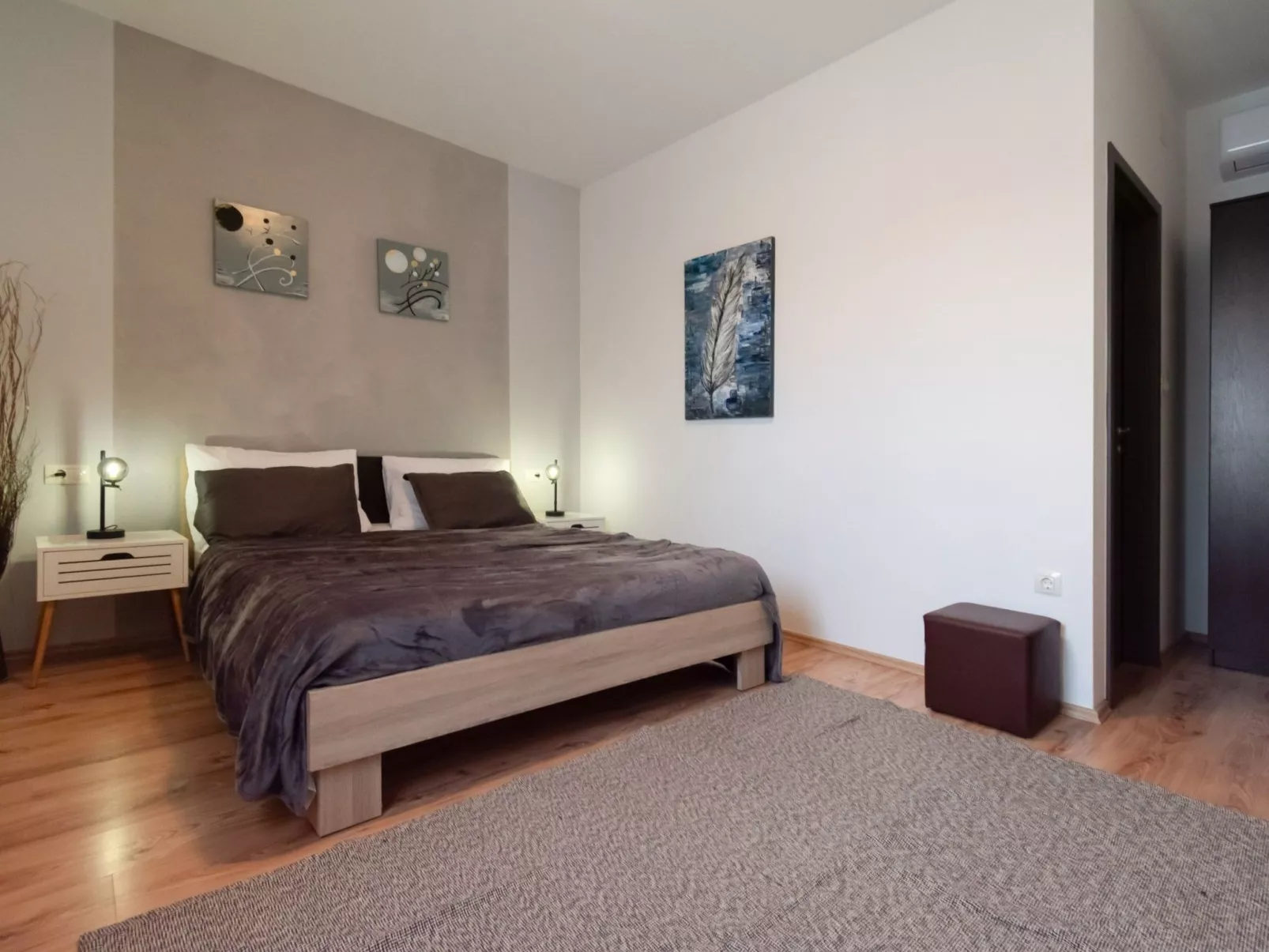 Private Villa mit Panoramablick-Binnen